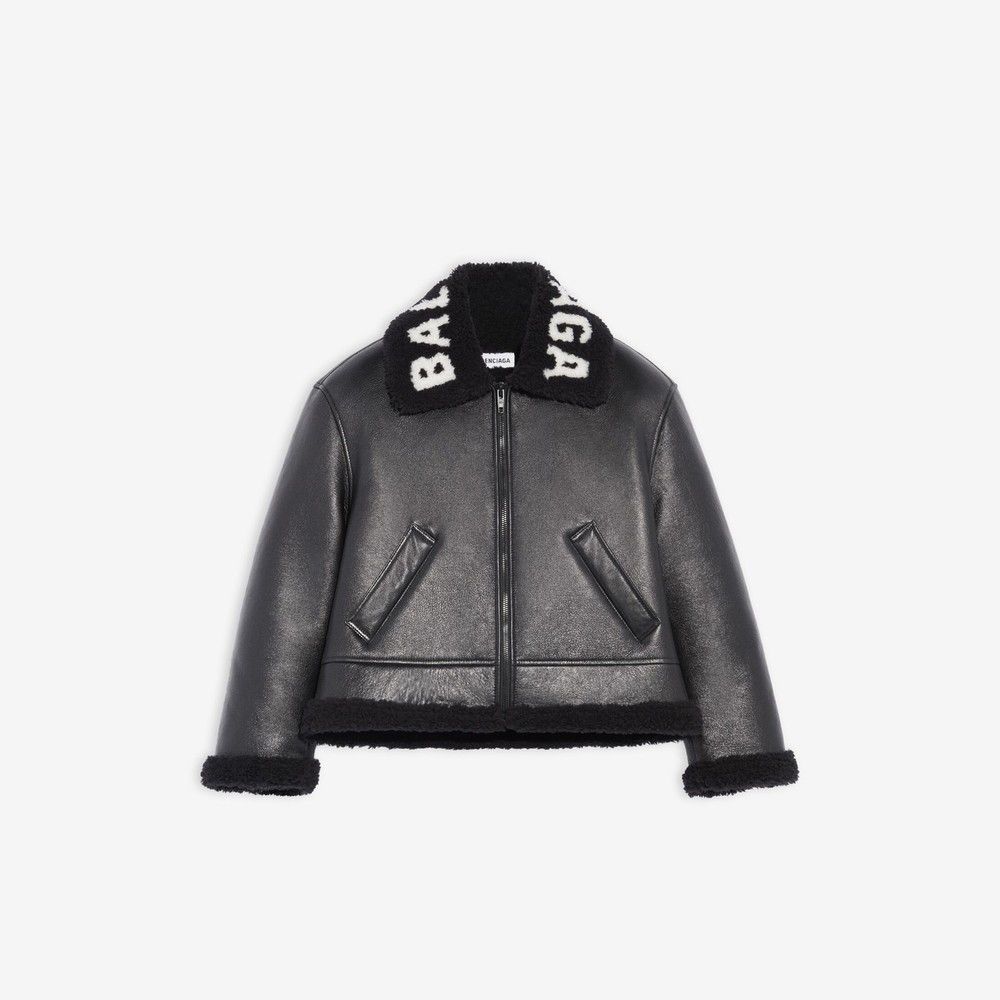 Balenciaga o1s1rm1025 Cocoon Shearling Jacket in Black Size XS / US 0-2 / IT 36-38 - 1 Thumbnail