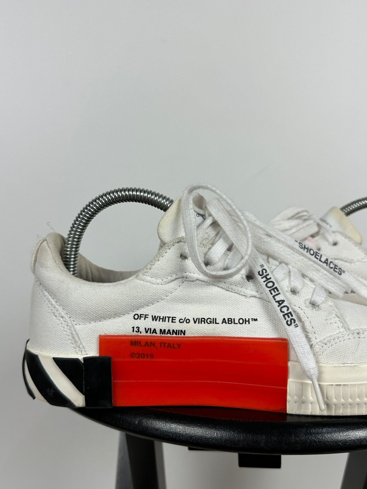 Off-White Off-White Vulcanized Virgil Abloh Low Top Sneakers Size US 8 / IT 38 - 16 Thumbnail
