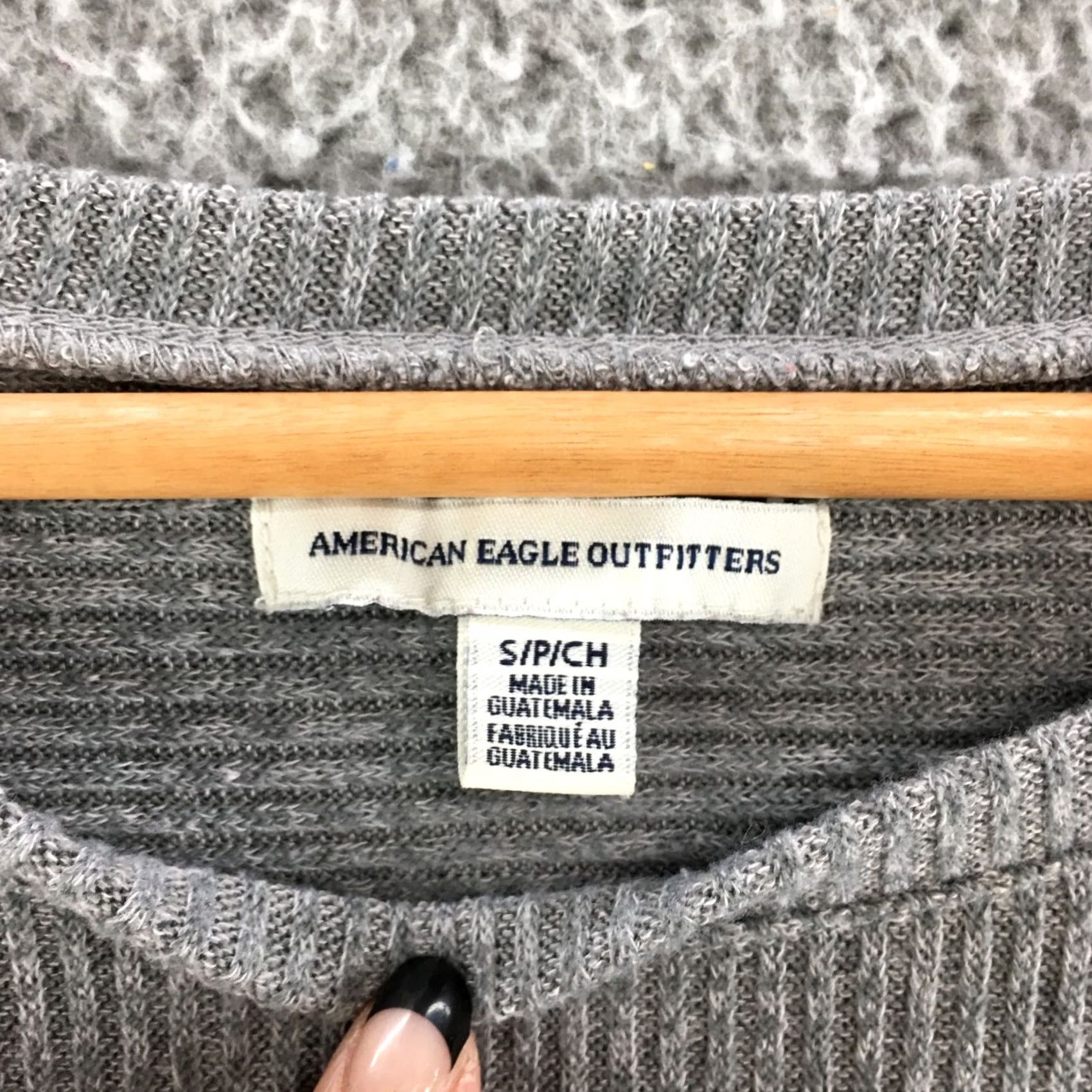 American Eagle Outfitters American Eagle Outfitters Sweater Womens S Grey Knitted Pullover Top Size S / US 4 / IT 40 - 6 Thumbnail