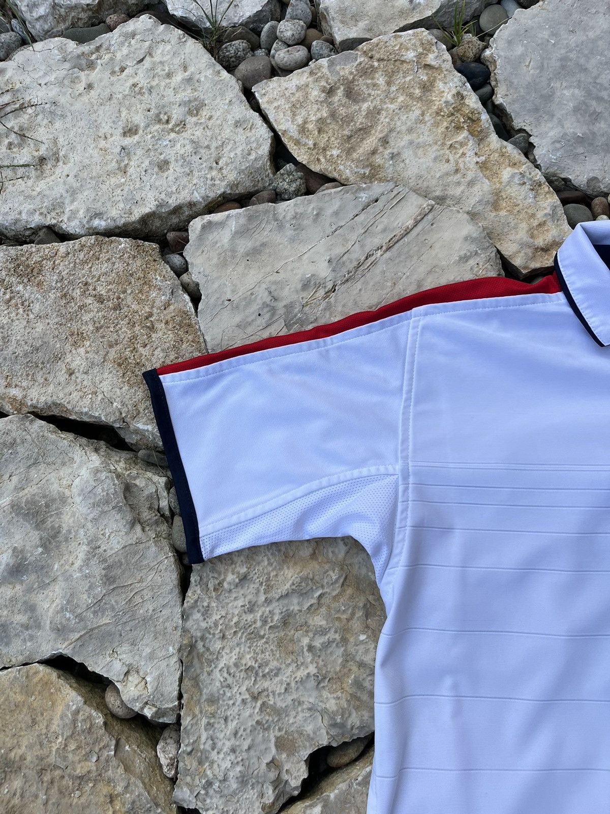 Umbro × Vintage Vintage Umbro England boys reversible soccer jersey y2k tee Size US XS / EU 42 / 0 - 4 Thumbnail