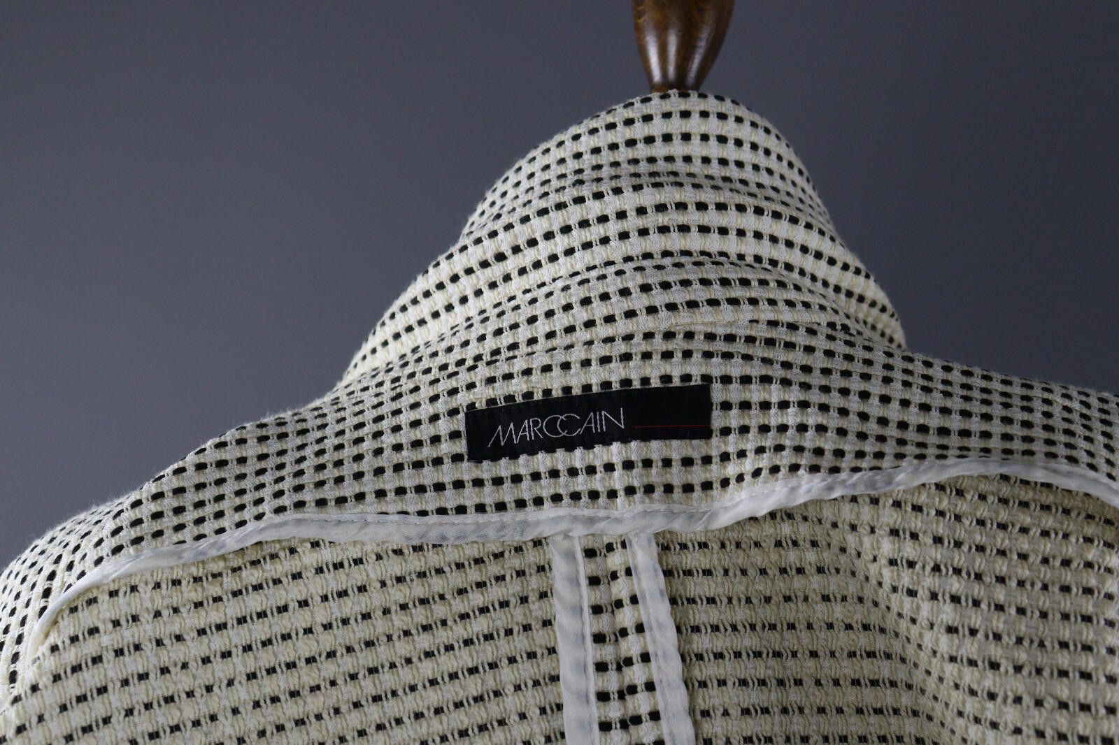 Designer Ladies Marc Cain Perforated Classic Basic Jacket Size 3 Size M / US 6-8 / IT 42-44 - 8 Thumbnail