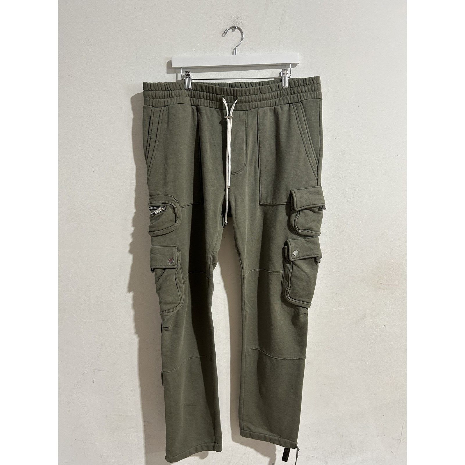 Amiri AMIRI GREEN CARGO PANTS SIZE XXL NEW Size US 42 / EU 58 - 1 Thumbnail