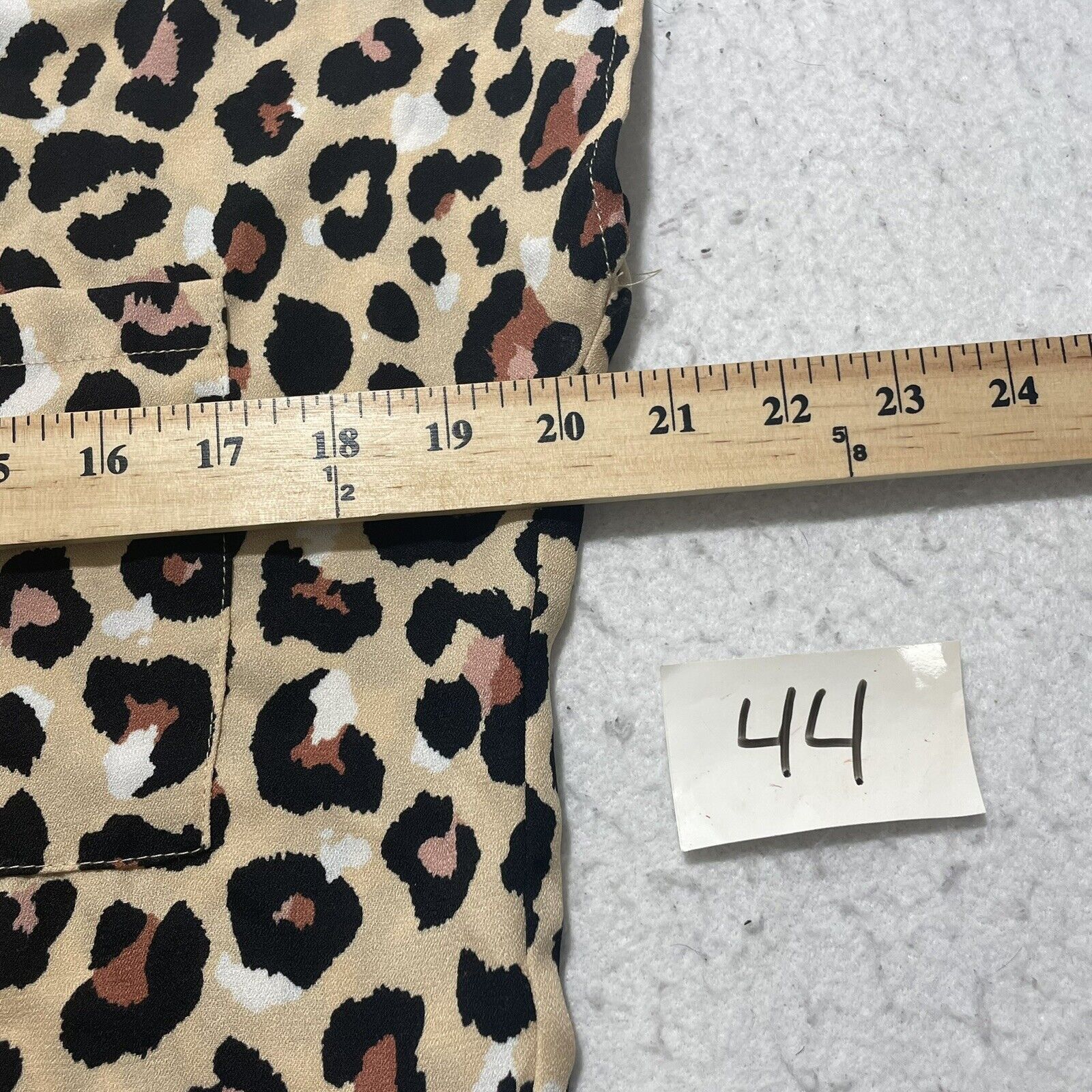 Other Paper Crane Cheetah Print Button Front Short Sleeve Collared Size M / US 6-8 / IT 42-44 - 8 Thumbnail