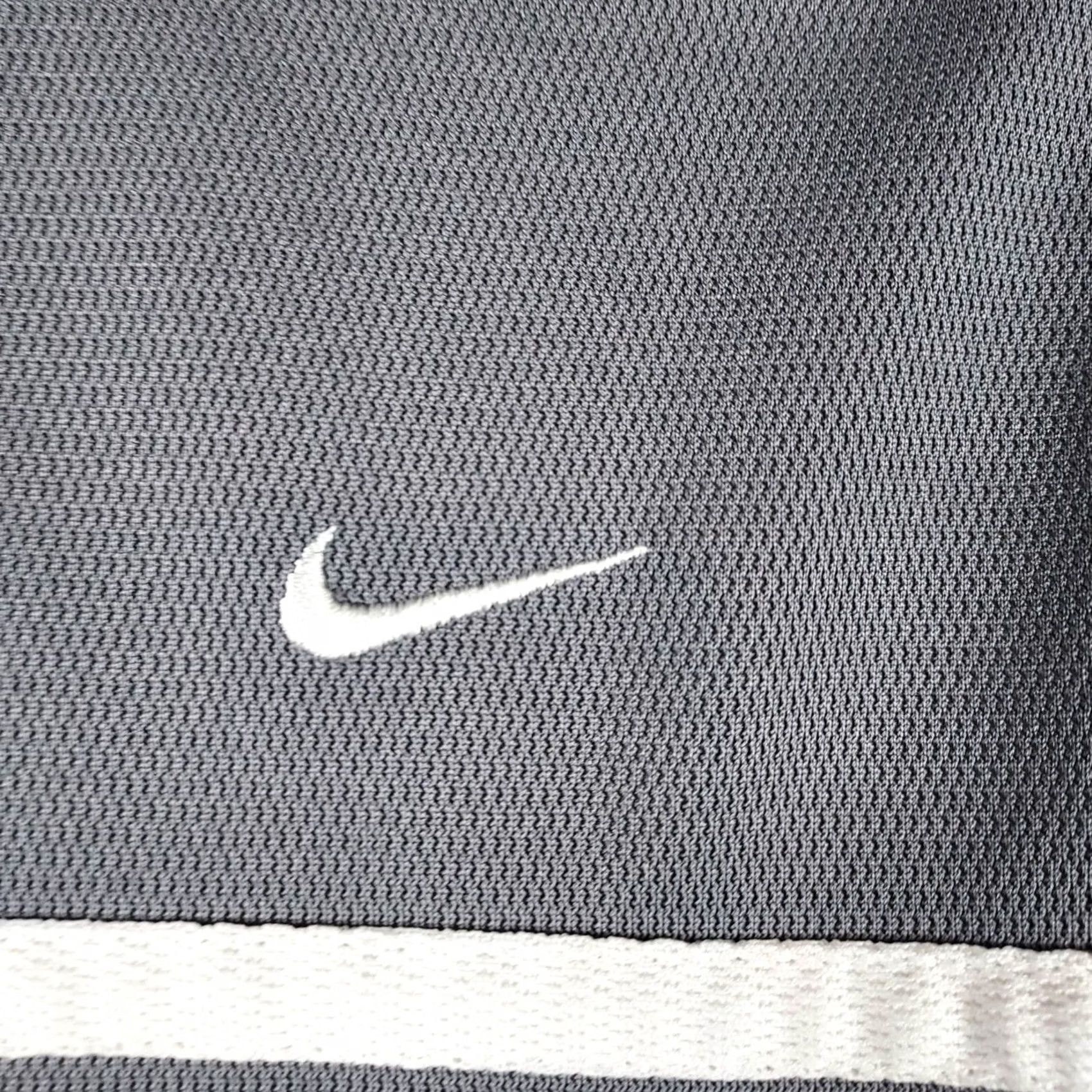 Nike Nike Jacket Mens Small Gray Full Zip Light Weight Pockets Regular Fit Casual Size US S / EU 44-46 / 1 - 2 Thumbnail