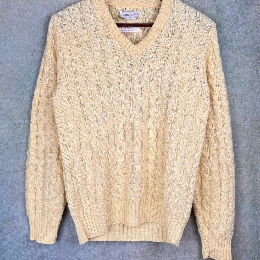 Vintage VTG 80s Lord Jeff Cable Knit Sweater Mens Sz S V Neck Yellow Size US S / EU 44-46 / 1 - 6 Thumbnail
