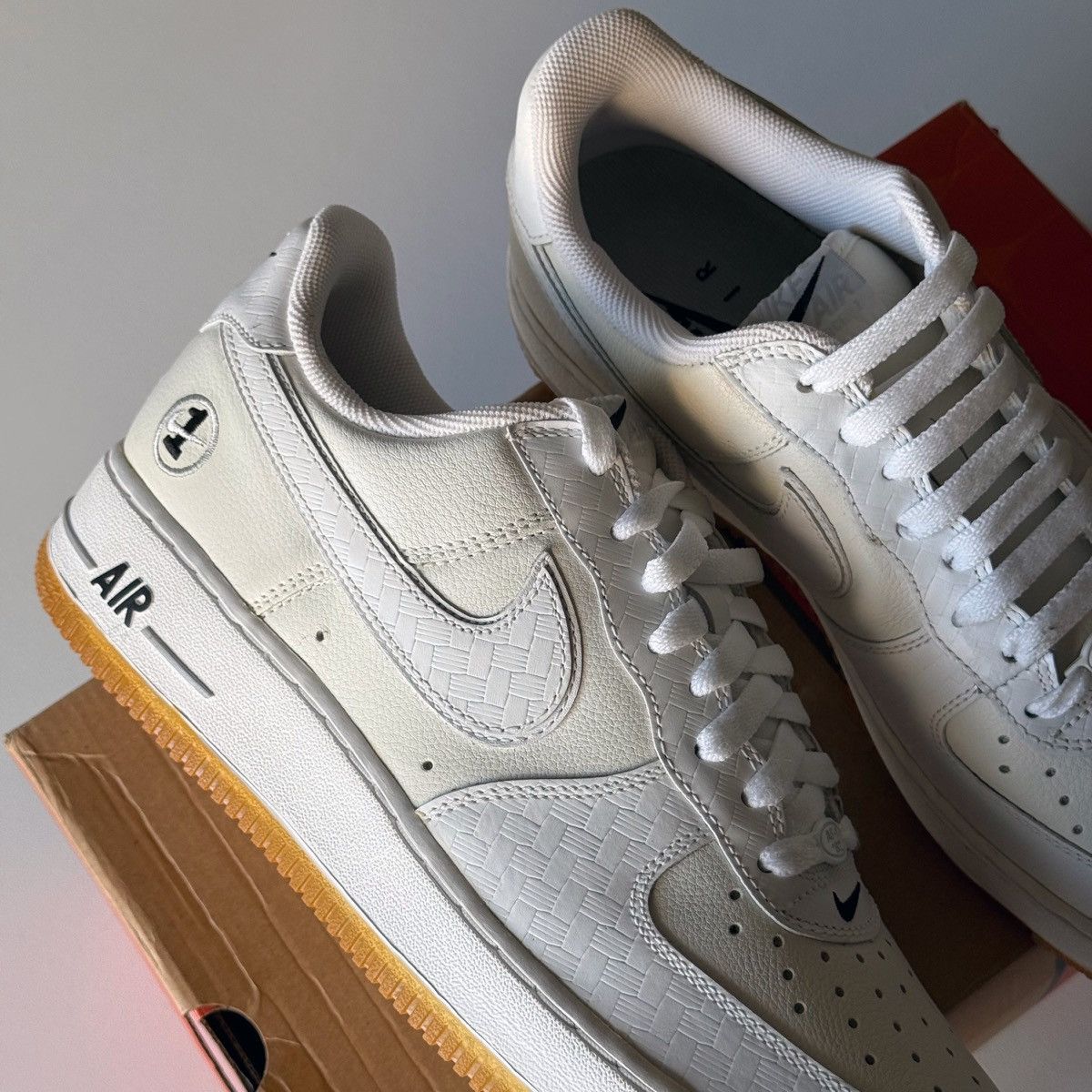 Nike 2005 Nike Air Force 1 AF1 Deadstock Brand New Size 9 Size US 9 / EU 42 - 8 Thumbnail