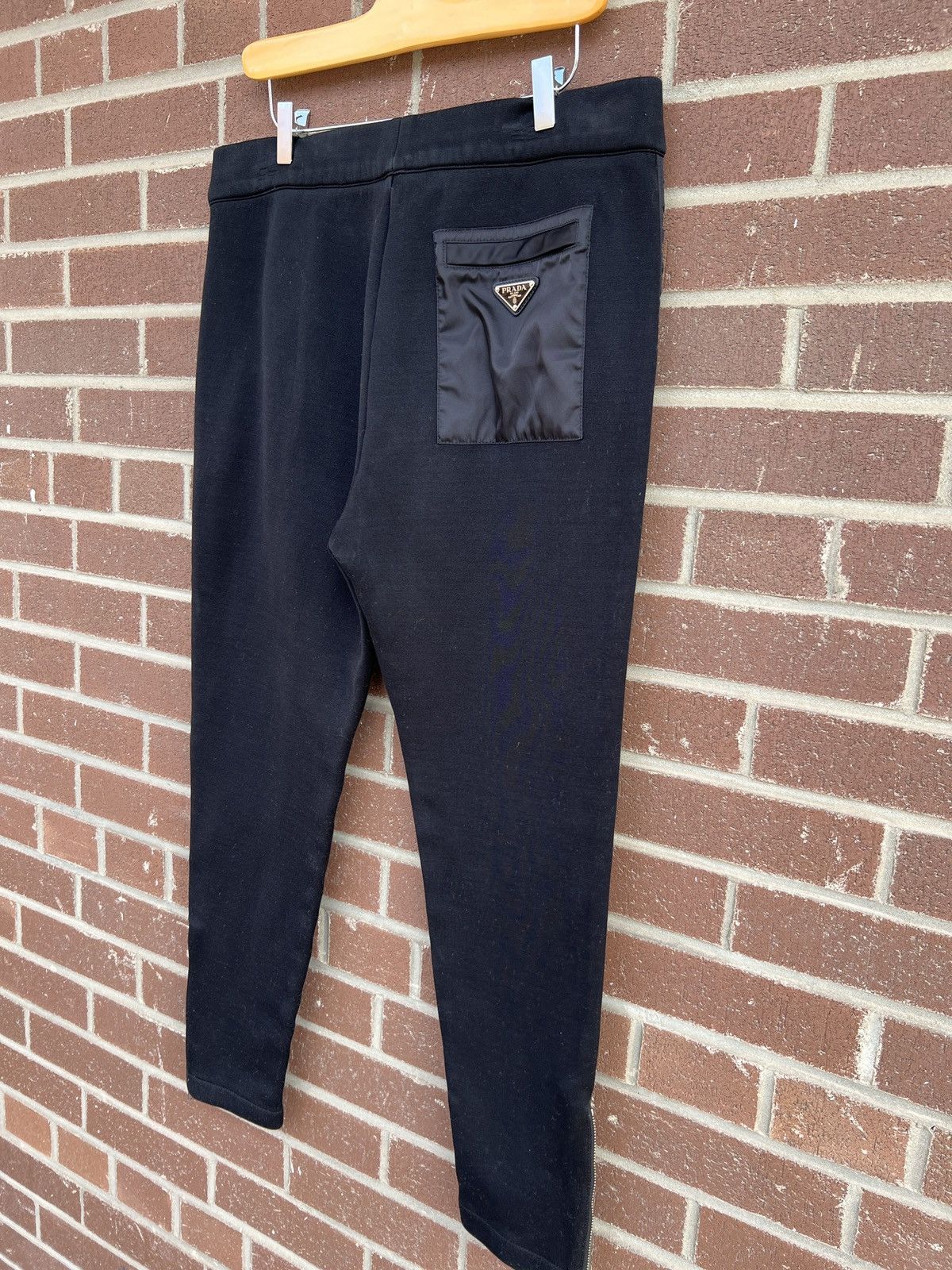 Prada PRADA UJP121 S192 1R4H Nylon Pants Joggers Casual Size US 32 / EU 48 - 3 Thumbnail