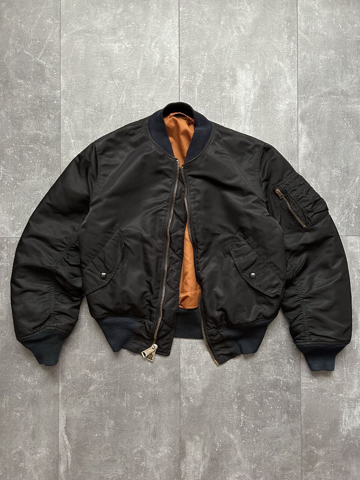 Vintage 90's Cropped Boxy Nylon MA-1 Schott Avirex Jacket