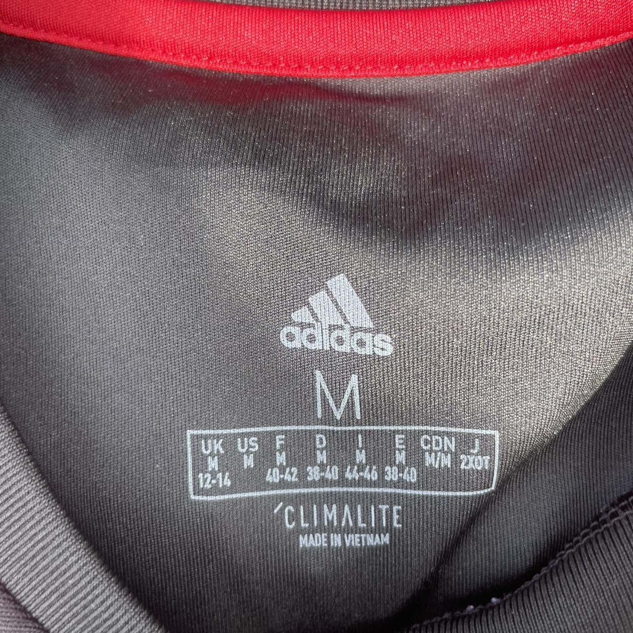 Adidas Atlanta United 2017/18 Adidas home jersey in red and black Size US M / EU 48-50 / 2 - 4 Thumbnail