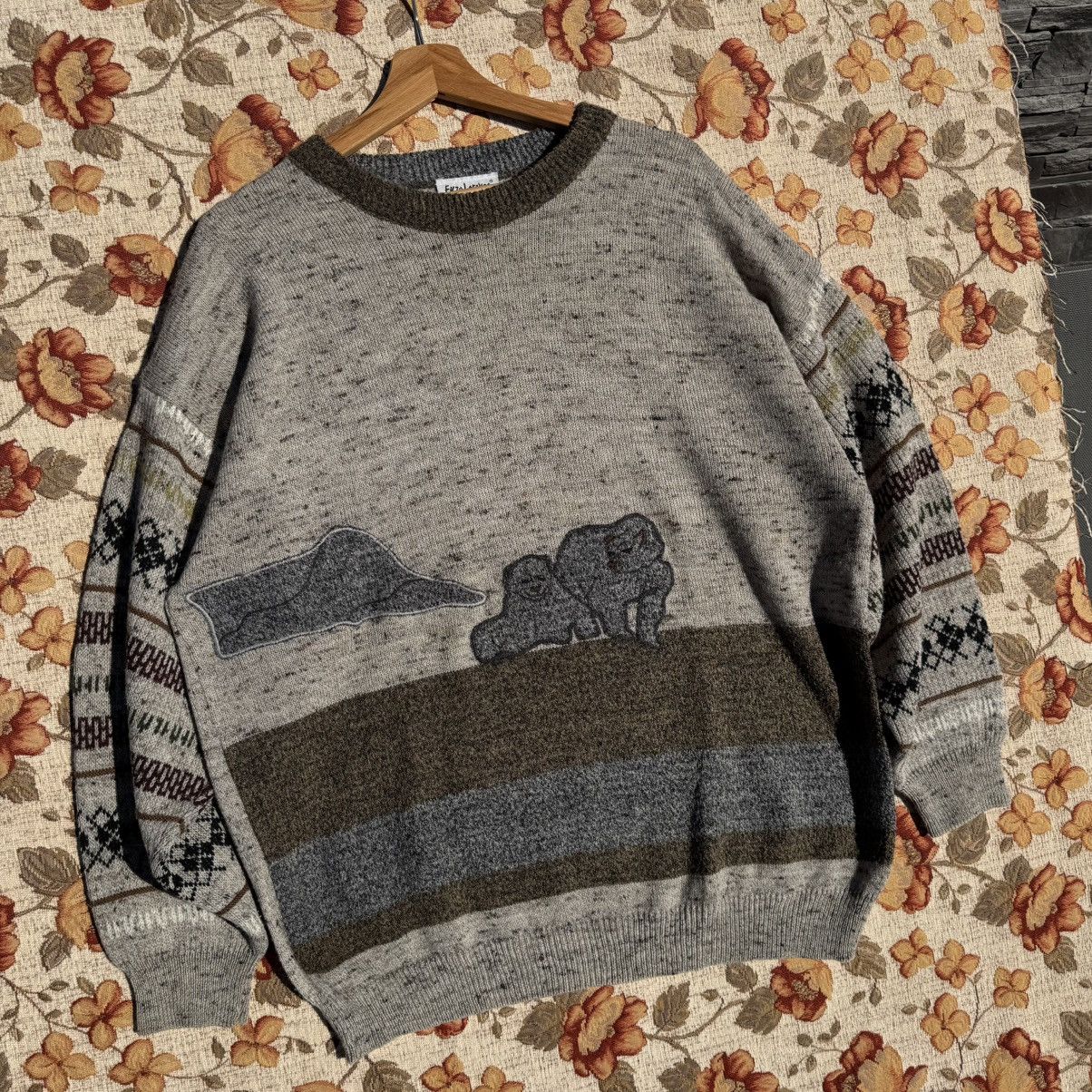 Japanese Brand × Vintage Vintage Embroidered Polar Bear Eclectic Sweater Wool cute Size US L / EU 52-54 / 3 - 5 Thumbnail