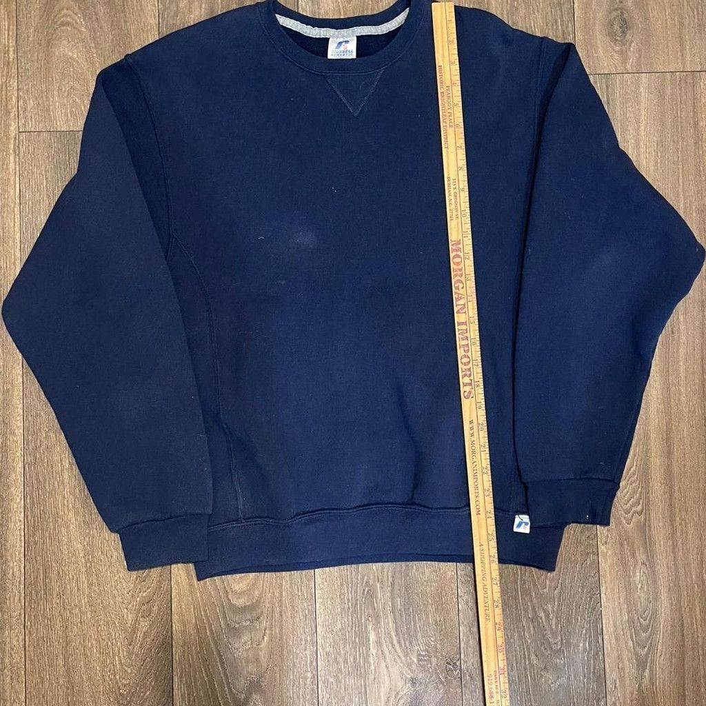 Russell Athletic Russell Athletic blue vtg crewneck sweatshirt size M Size US M / EU 48-50 / 2 - 1 Thumbnail