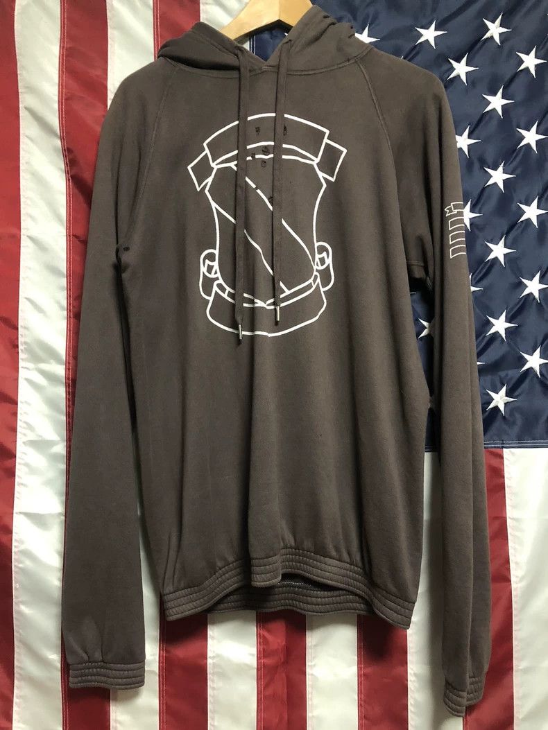 Number (N)ine Number (N)ine01 Classic bullet hole shield sweatshirt 2503- Size US L / EU 52-54 / 3 - 1 Thumbnail