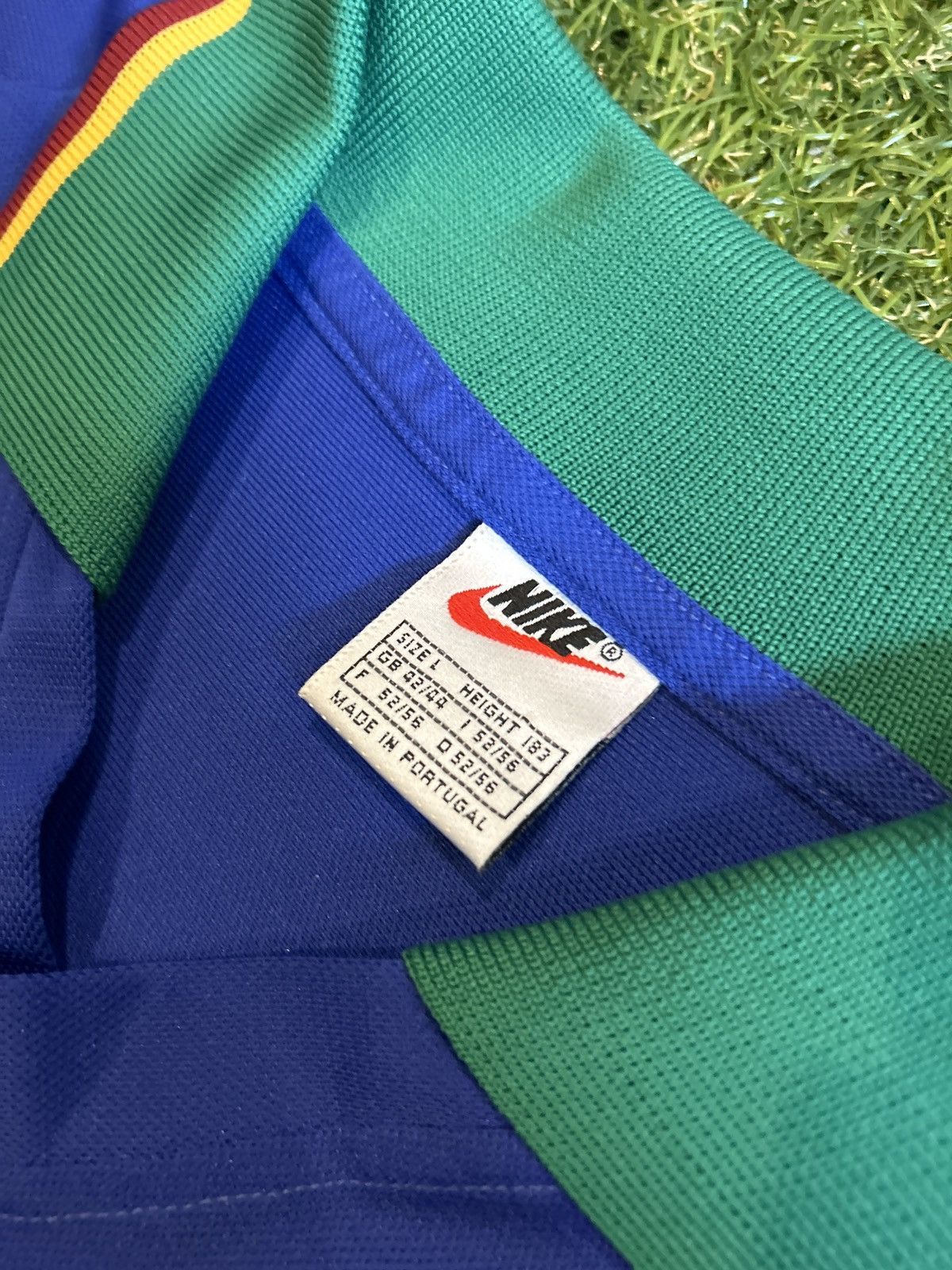 Nike 97/98 Portugal Away Shirt Size US L / EU 52-54 / 3 - 10 Thumbnail