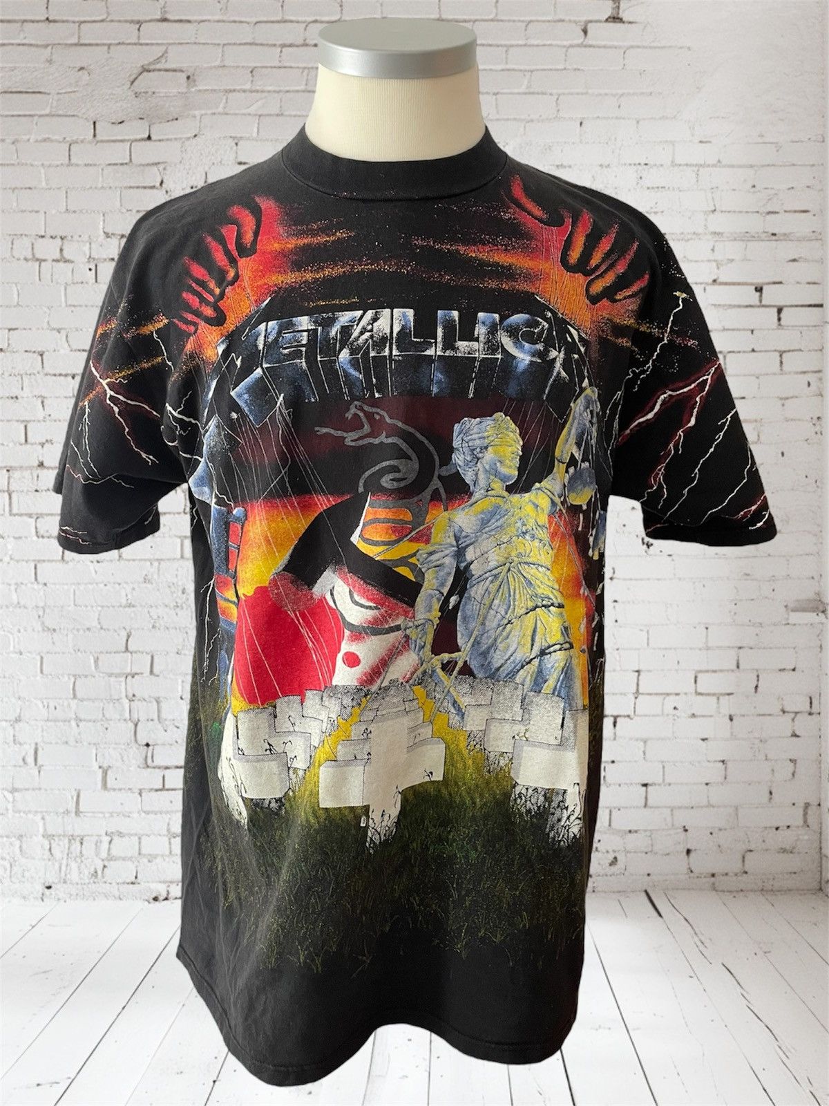 Jerzees Vintage Metallica “Master of Puppets” T-Shirt, AOP, 2 Size US XL / EU 56 / 4 - 1 Thumbnail