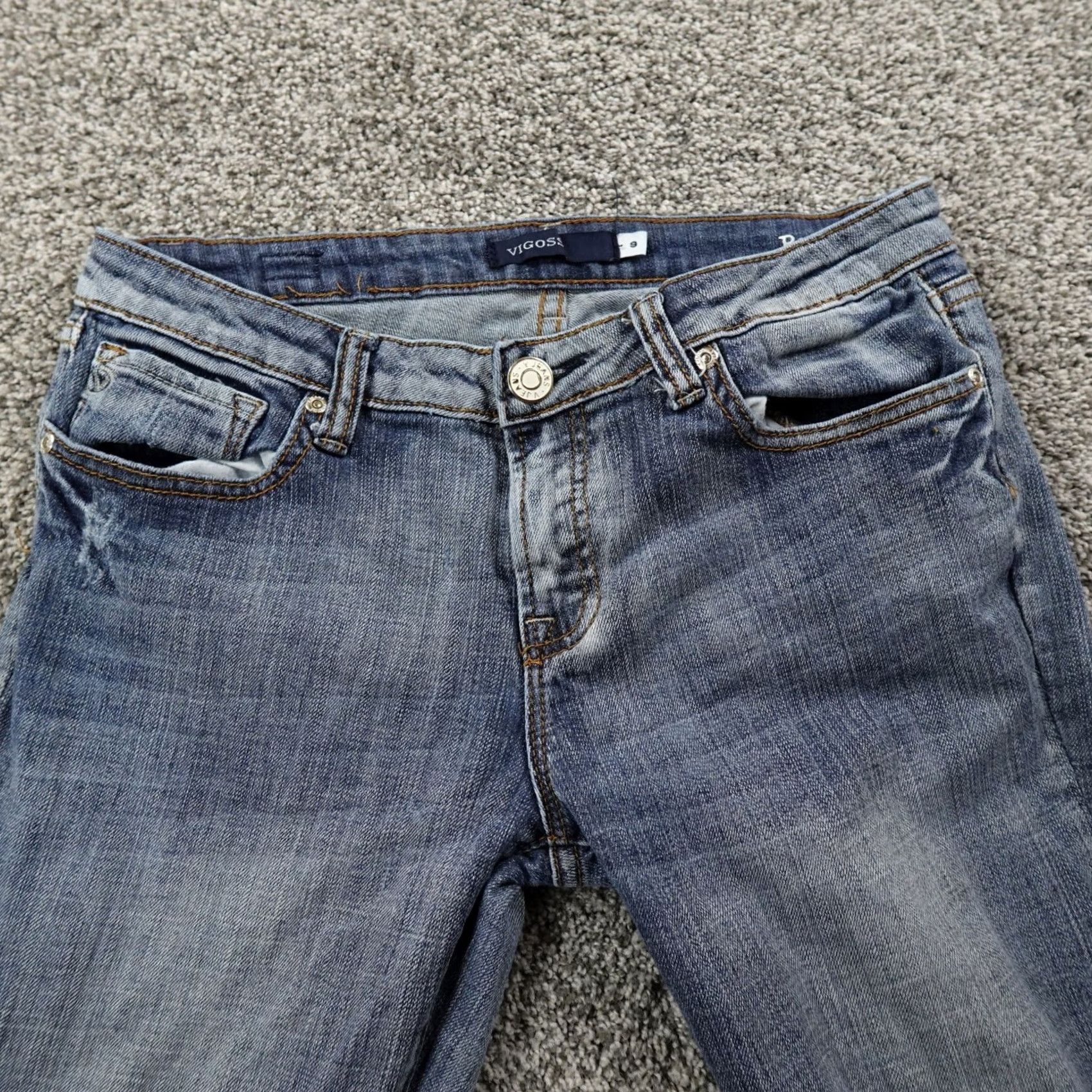 Vintage VIGOSS Jeans Women 9 Blue Denim Boot Flare Low Rise 5-Pocket Stretch Logo USA Western Cowboys Hippster Y2K Womens Jeans Size 30" / US 8 / IT 44 - 7 Thumbnail