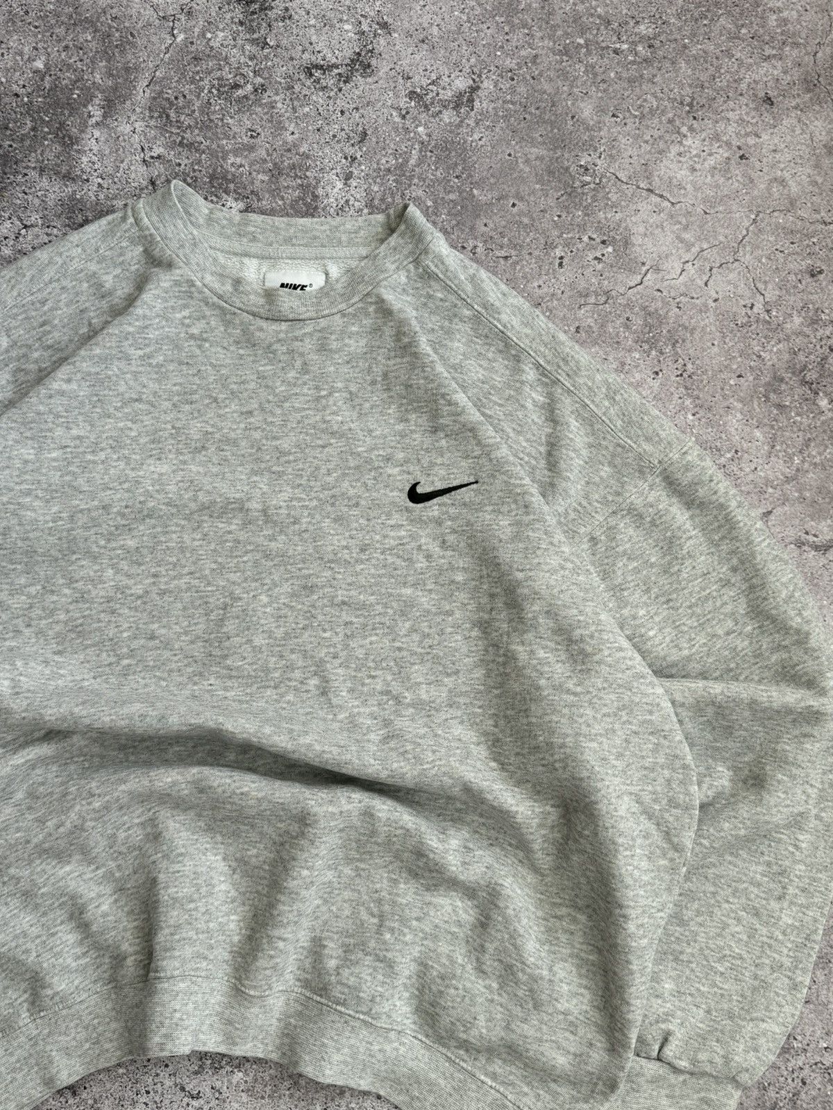 Nike × Vintage Vintage Nike 90s Y2K oversized boxy fit grey sweatshirt Size US XL / EU 56 / 4 - 5 Thumbnail