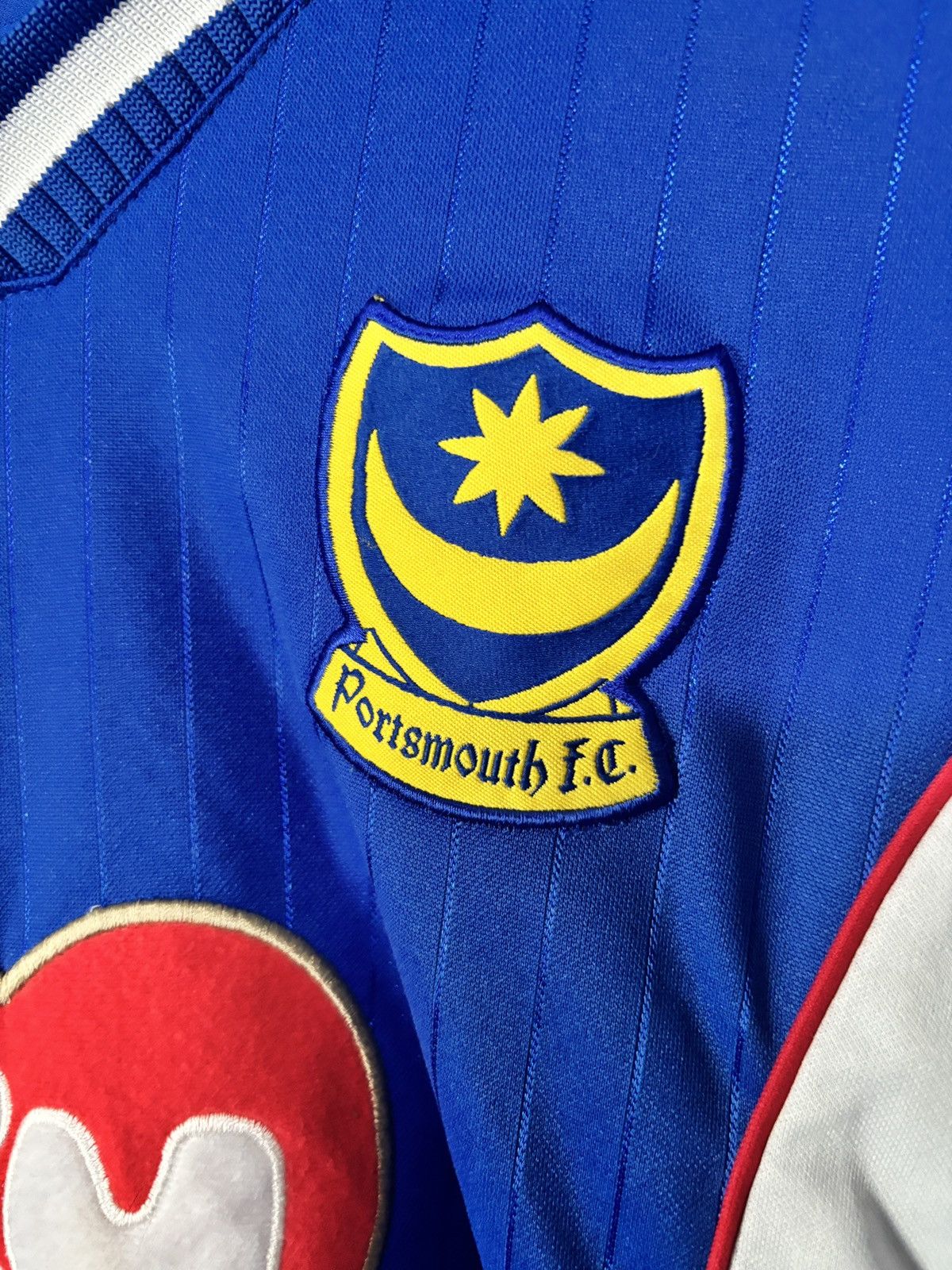 Other Portsmouth FC 2002-03 Home Long Sleeve Jersey Size US L / EU 52-54 / 3 - 6 Thumbnail