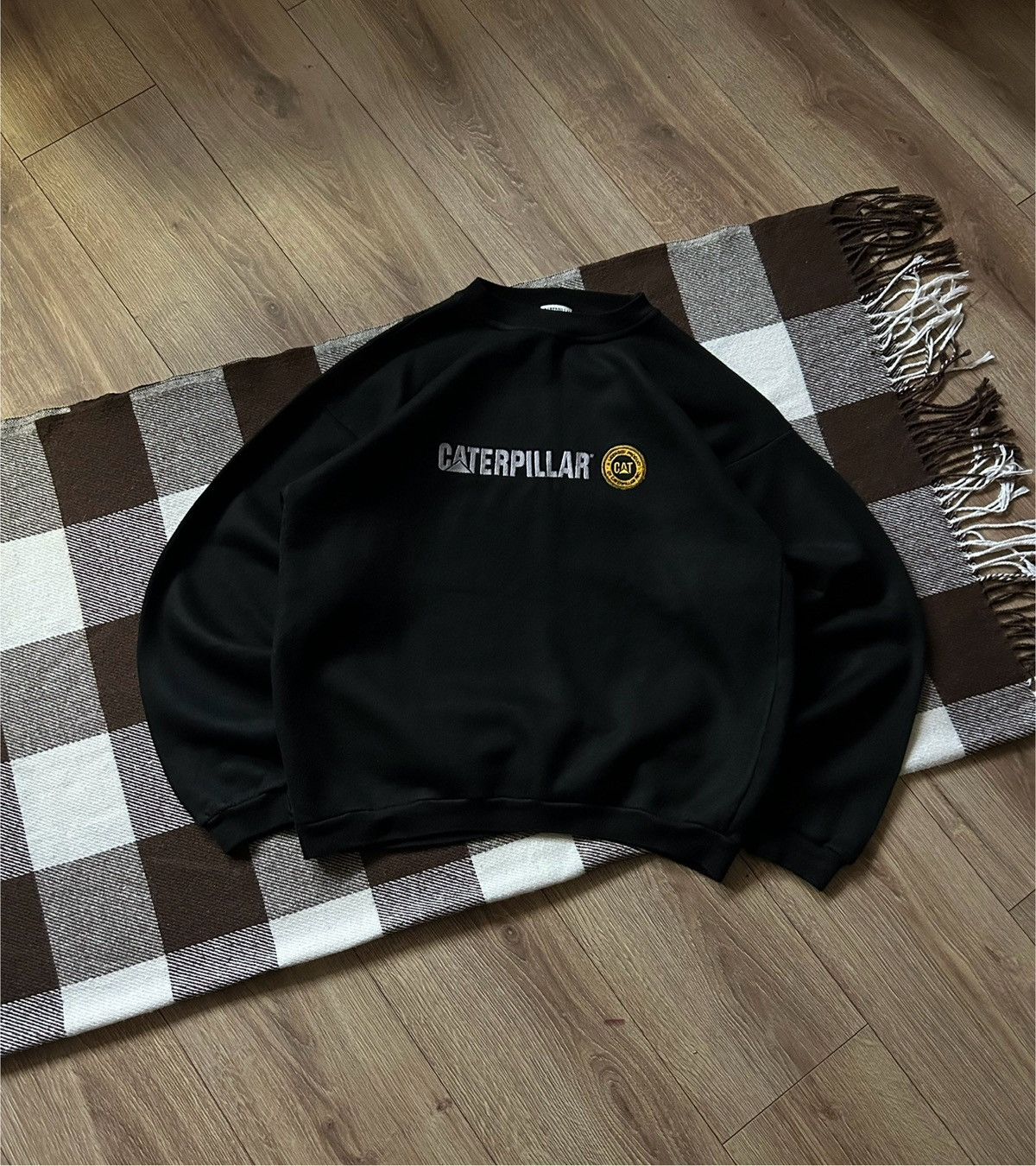 Caterpillar × Vintage Vintage Caterpillar big logo sweatshirt mens y2k mens Size US L / EU 52-54 / 3 - 2 Thumbnail