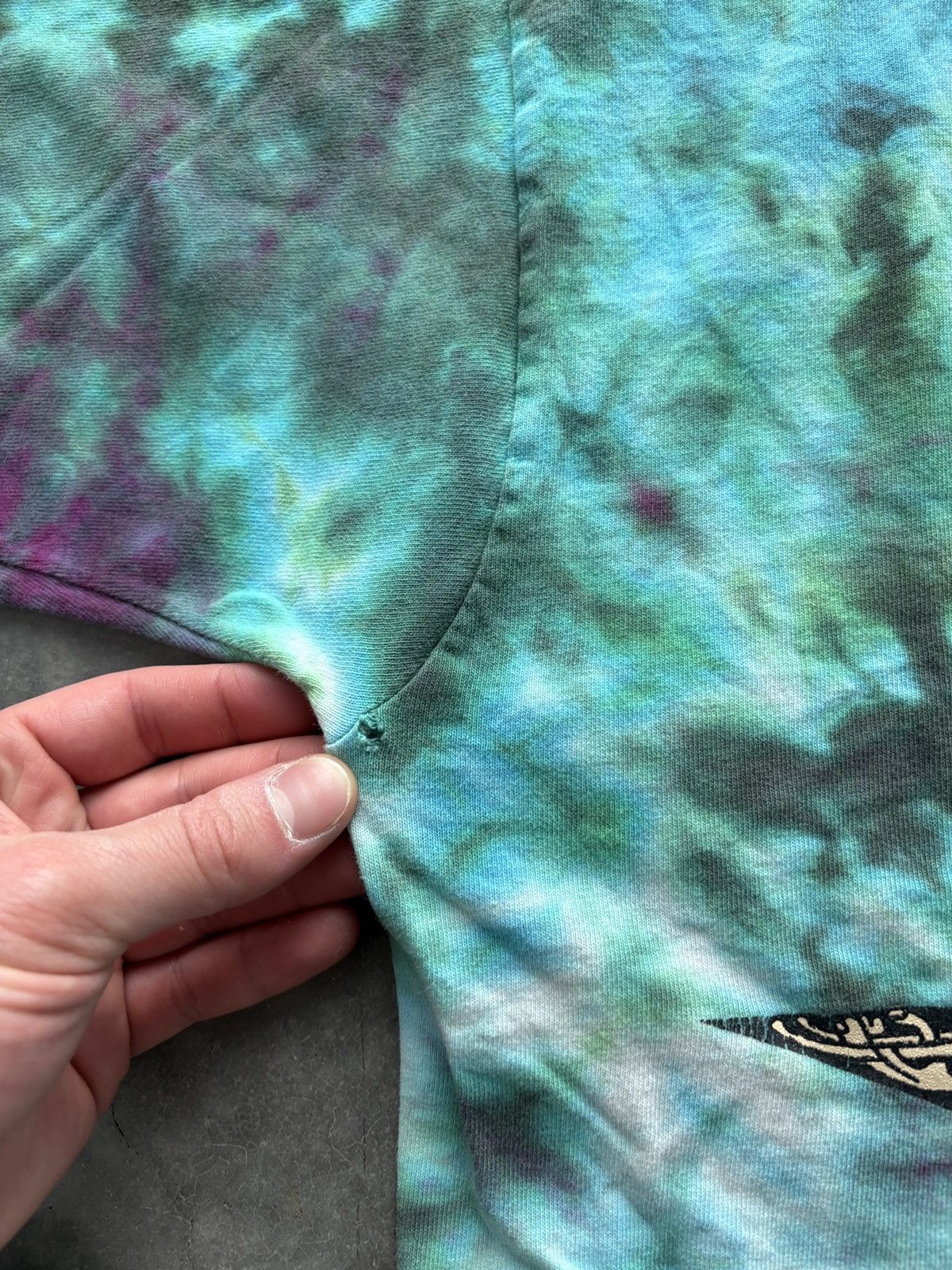 Vintage Vintage 90s Living in Skin Tie Dye Celtic Graphic Tee Size US XL / EU 56 / 4 - 7 Thumbnail