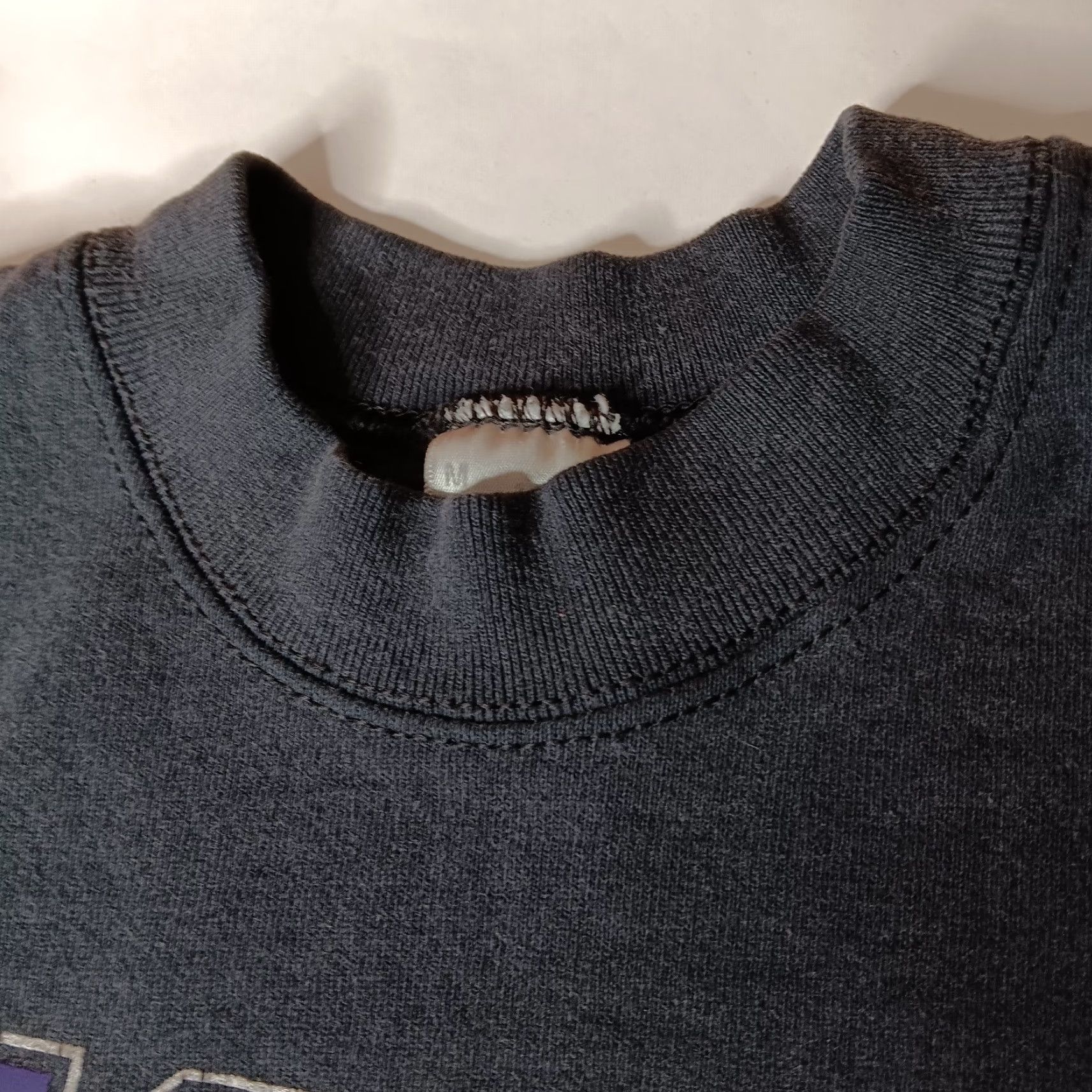 Fruit Of The Loom VINTAGE Fruit of the Loom Heavy Sweatshirt Mens Black Crew Neck M Bisons Virginia Chantilly Athletic Retro Size US M / EU 48-50 / 2 - 3 Thumbnail