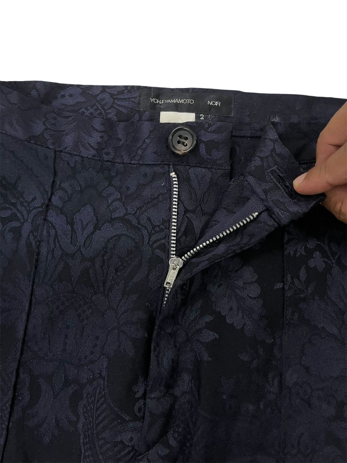 Yohji Yamamoto Yohji Yamamoto Noir Floral Jacquard Pants Size 28" / US 6 / IT 42 - 7 Thumbnail