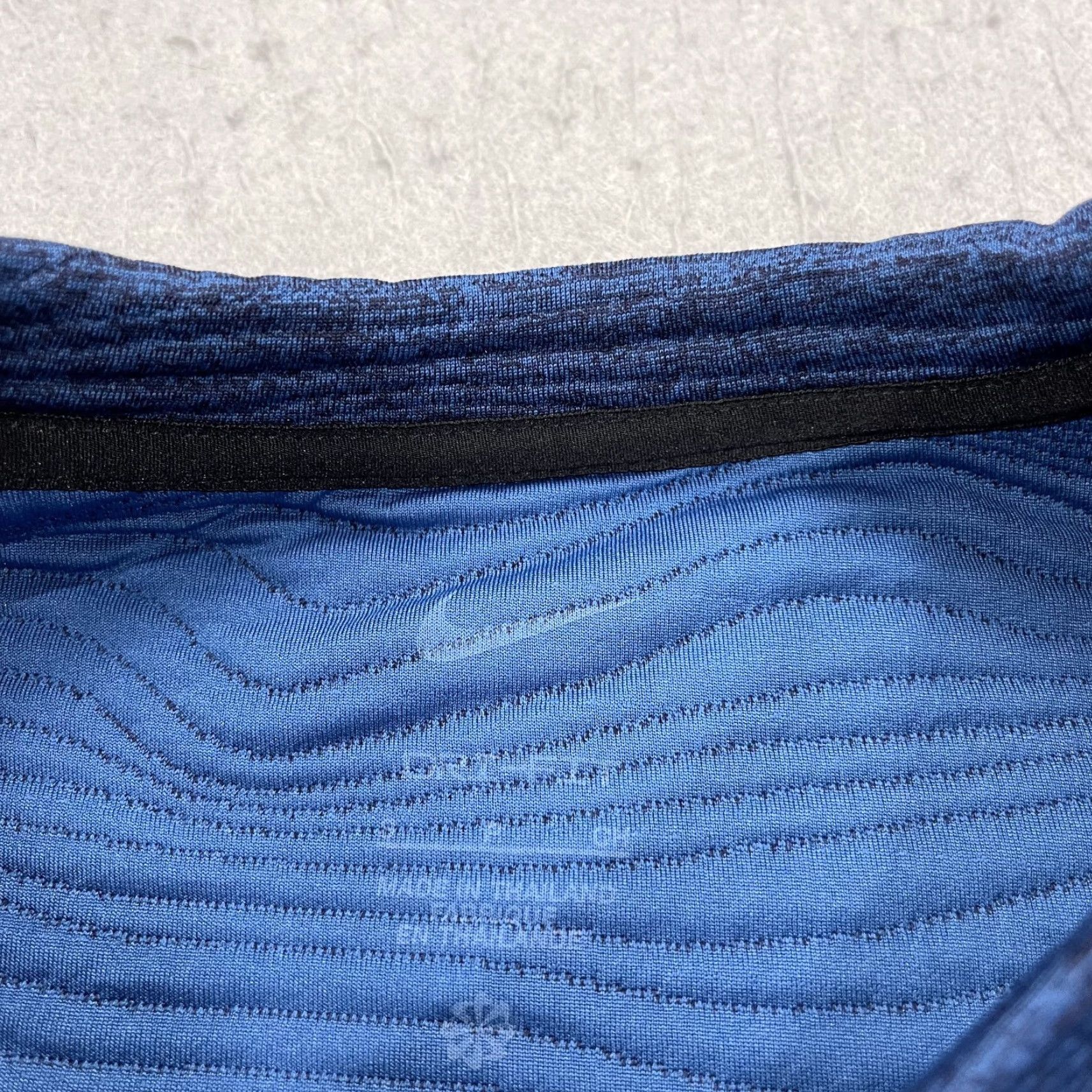 Nike Nike Golf Sweatshirt Mens Small Blue Textured Tour Knit Mickey Logo Size US S / EU 44-46 / 1 - 4 Thumbnail