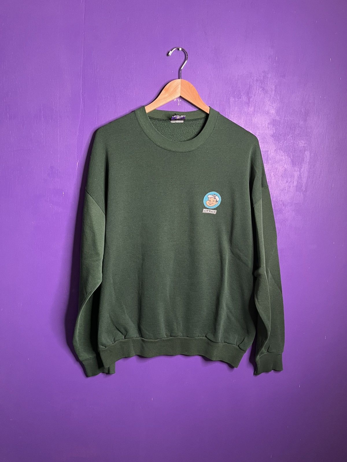 Airwalk × Vintage Vintage 90s Airwalk spring coil guy crewneck Size US L / EU 52-54 / 3 - 1 Thumbnail