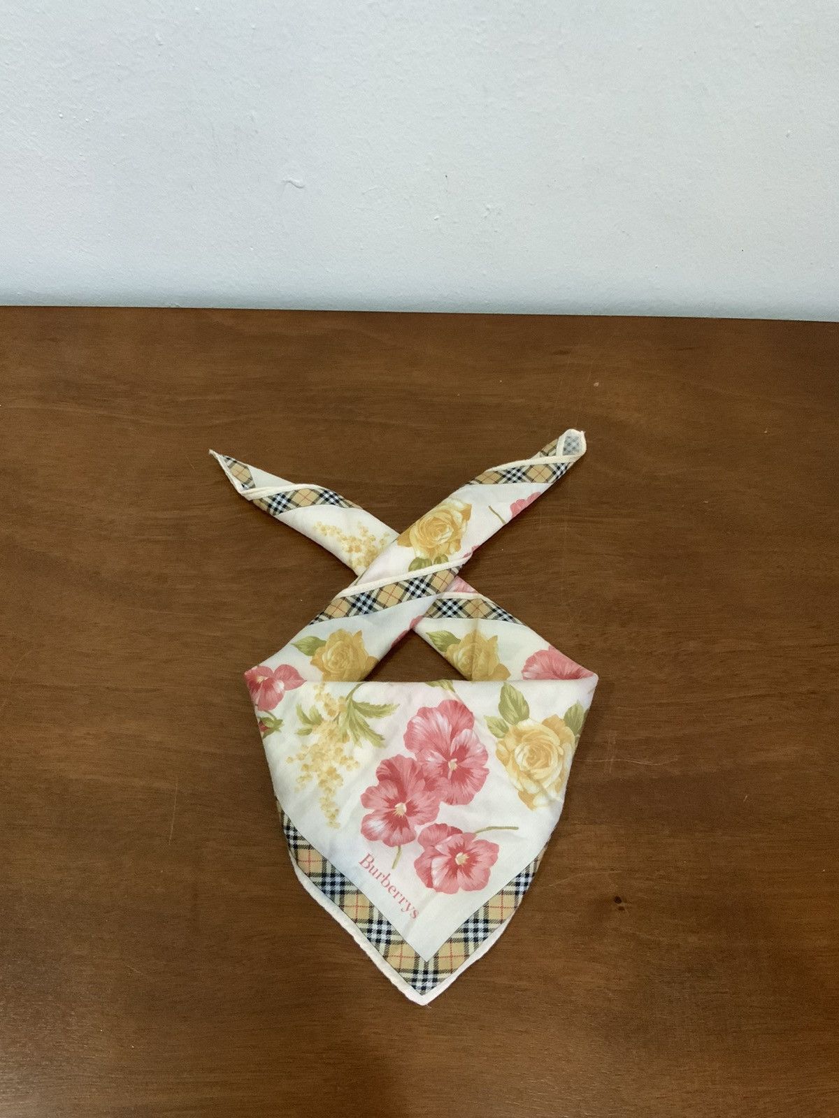 Burberry Burberrys Flower Handkerchief Bandana Size ONE SIZE - 1 Thumbnail