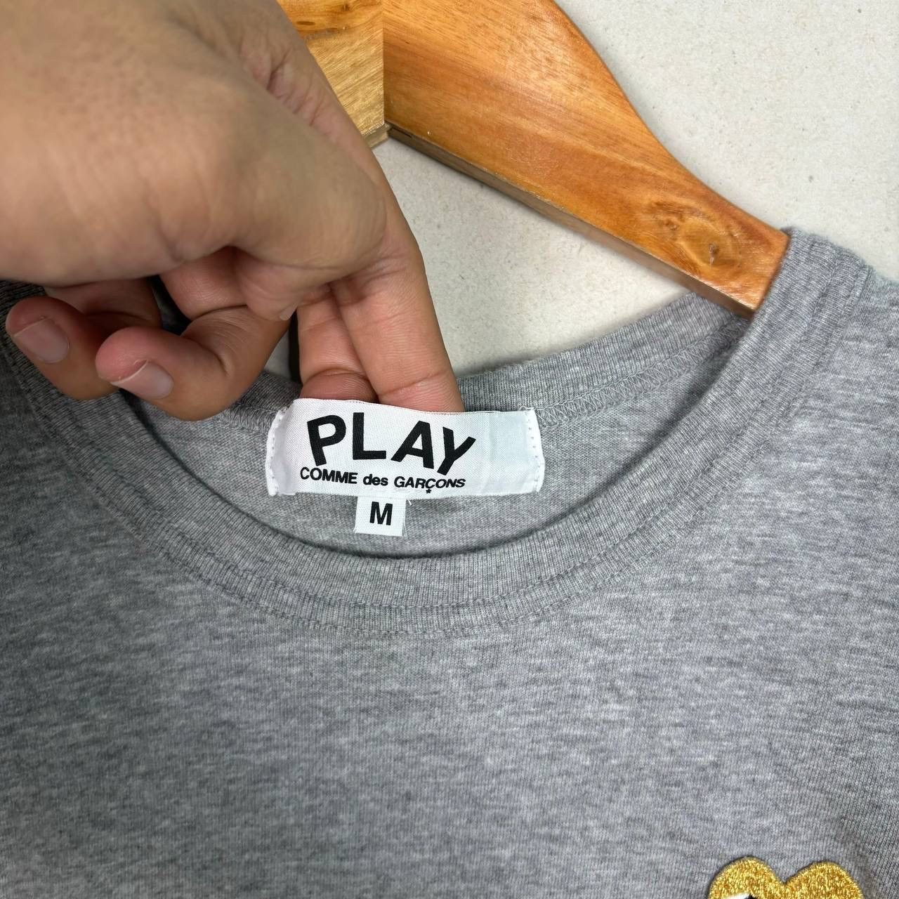 Comme des Garcons PLAY AD2016 Junya Watanabe Comme Des Garcons Play Grey Tshirt Size US M / EU 48-50 / 2 - 4 Thumbnail