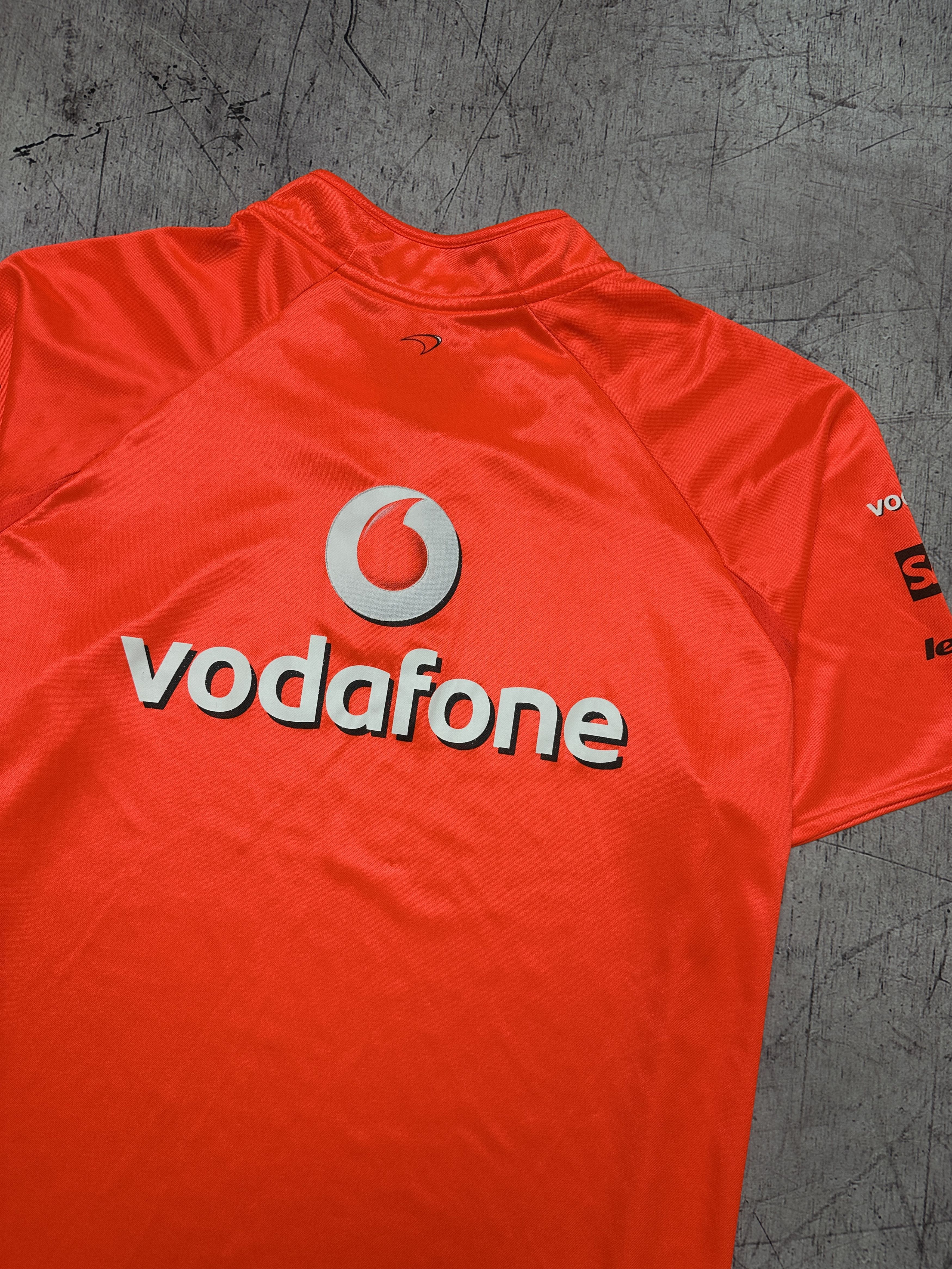 Mercedes-Benz Mercedes Benz Vodafone Racing Team Mens T-Shirt Size US XL / EU 56 / 4 - 11 Thumbnail