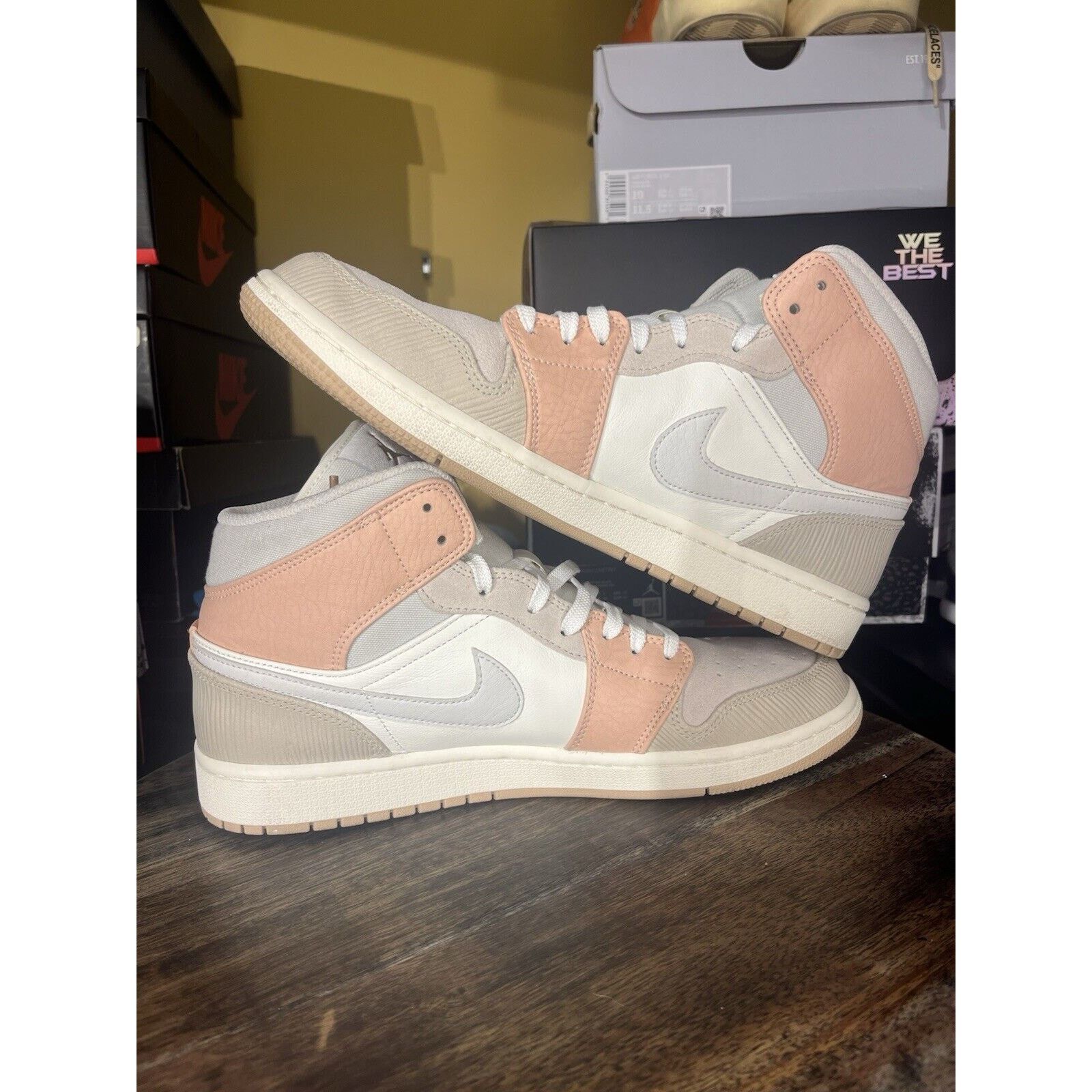 Jordan Brand Size 11 - Air Jordan 1 Mid Milan Size US 11 / EU 44 - 2 Thumbnail