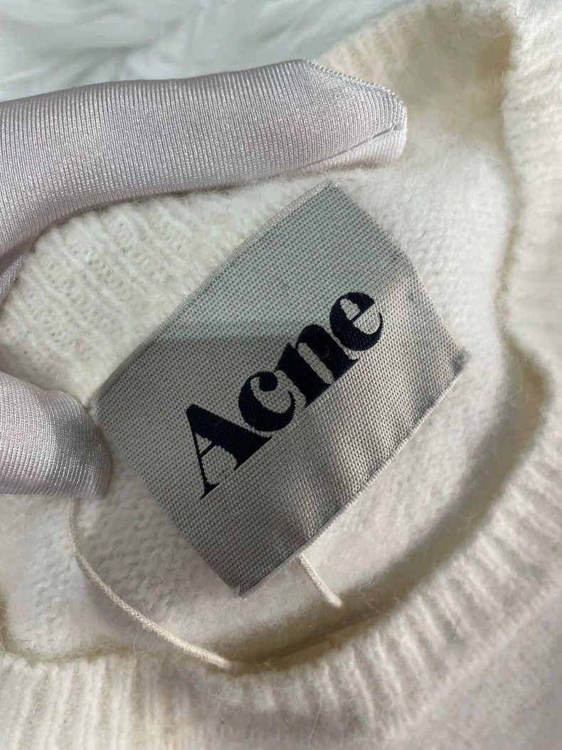 Acne Studios Acne Studios A white Angolan rabbit fur sweater Size S / US 4 / IT 40 - 3 Thumbnail