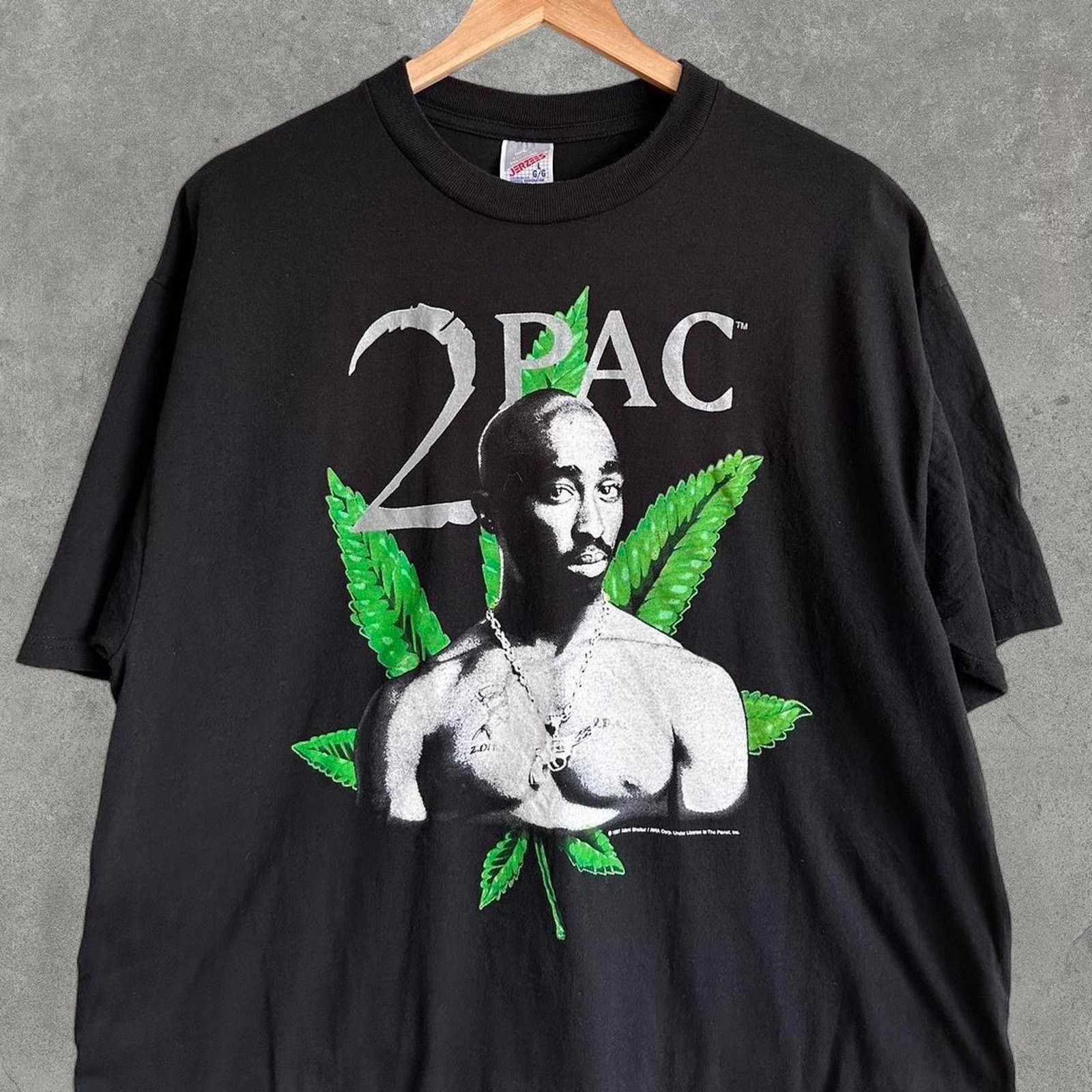 Rap Tees × Vintage Vintage 1997 Tupac Rap Tee Size US XL / EU 56 / 4 - 2 Thumbnail