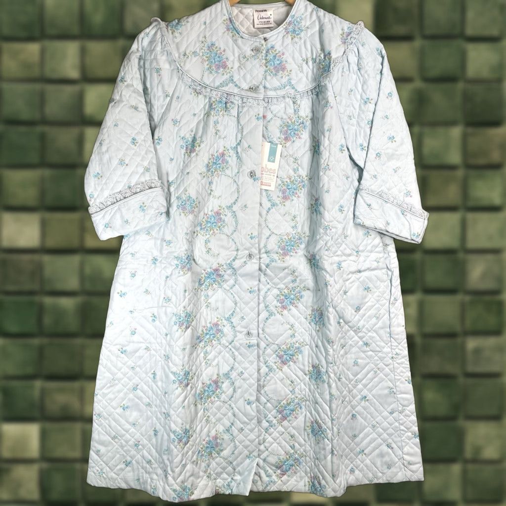 Vintage VINTAGE Adonna Coat Robe Cottage Granny NWT Quilted 70s Small Blue Size ONE SIZE - 1 Thumbnail