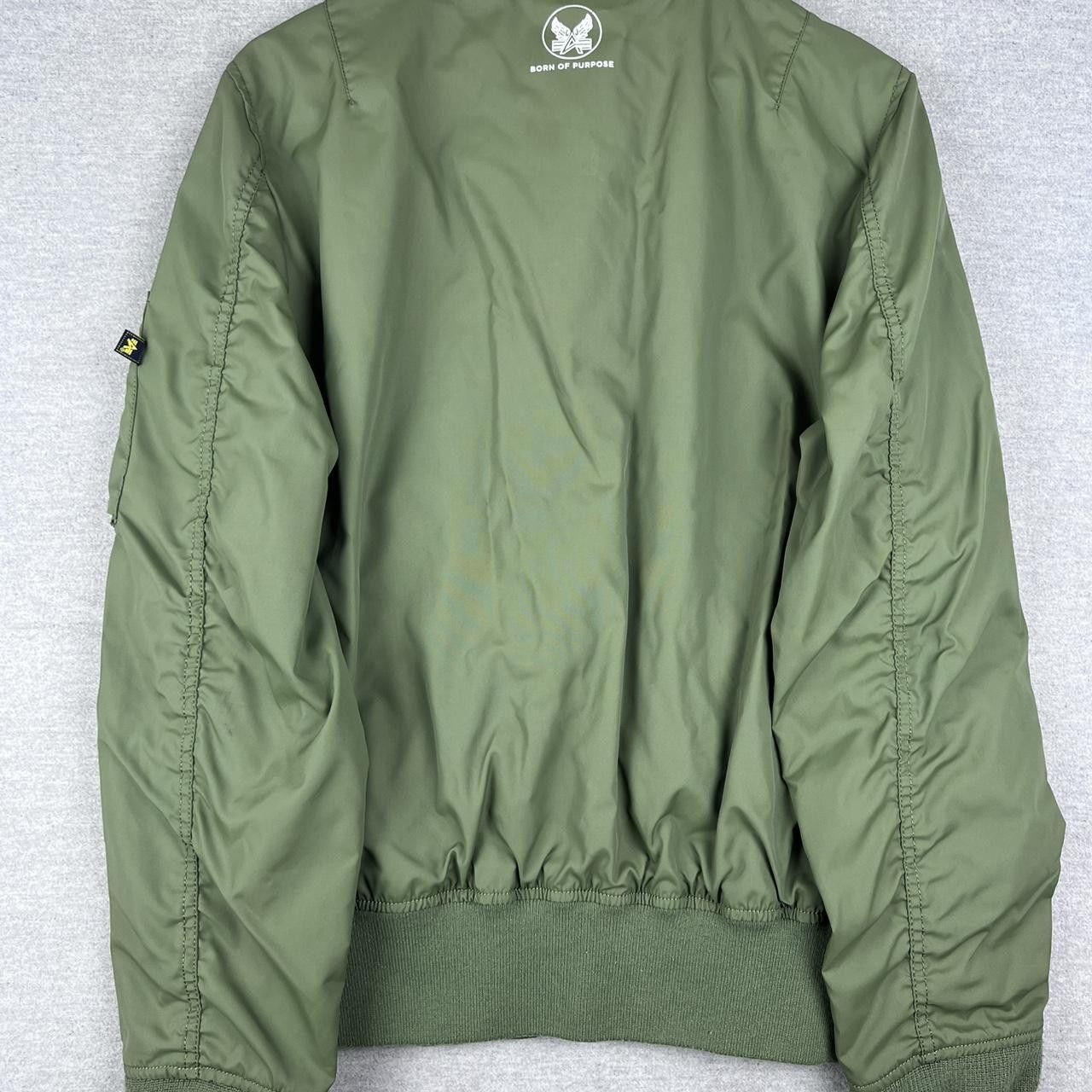 Vintage Alpha Industries Green Nylon Bomber Full Zip Men’s small Size US S / EU 44-46 / 1 - 3 Thumbnail