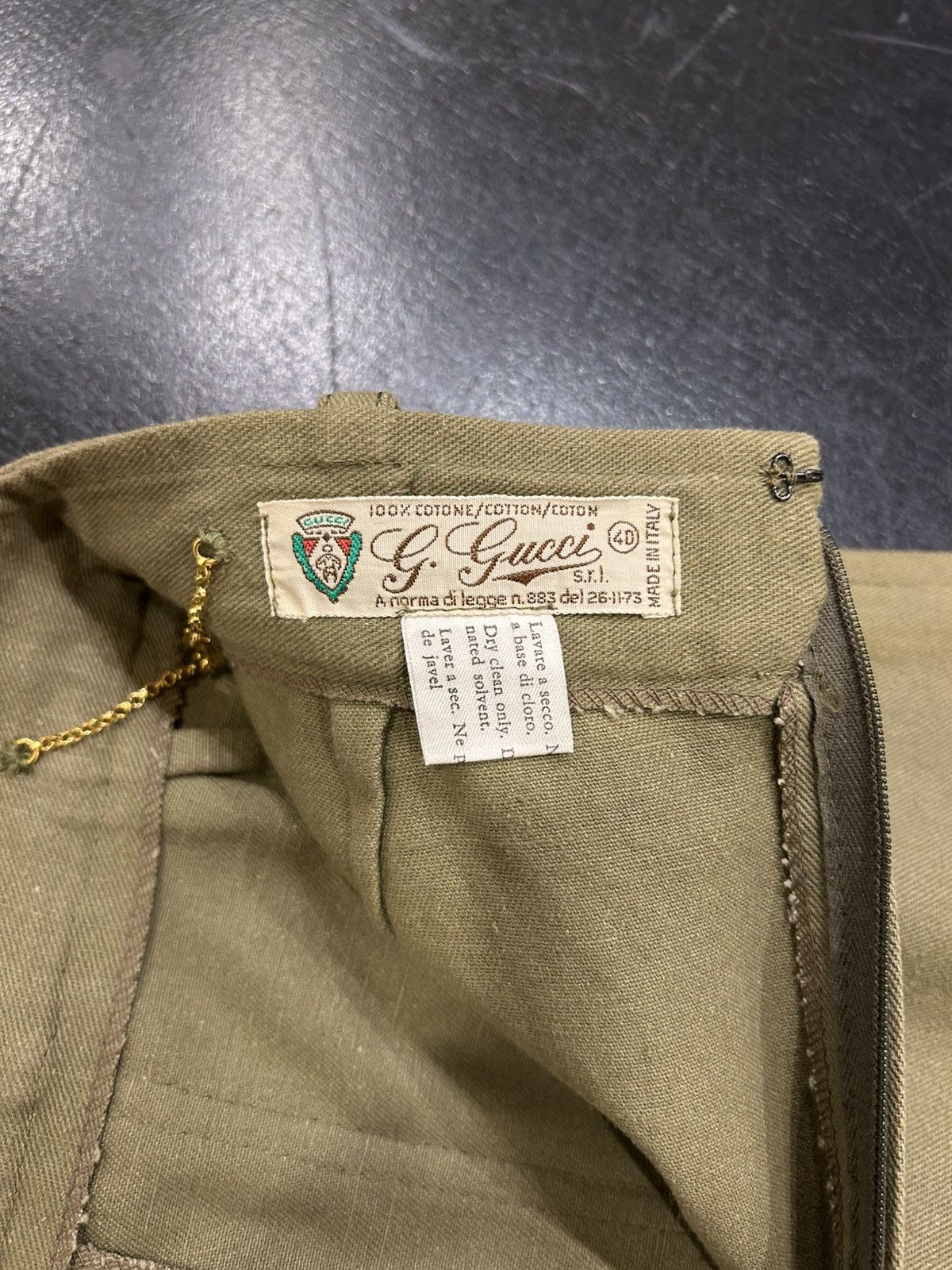 Gucci Gucci Vintage Denim Skirt Size 27" / US 4 / IT 40 - 3 Thumbnail
