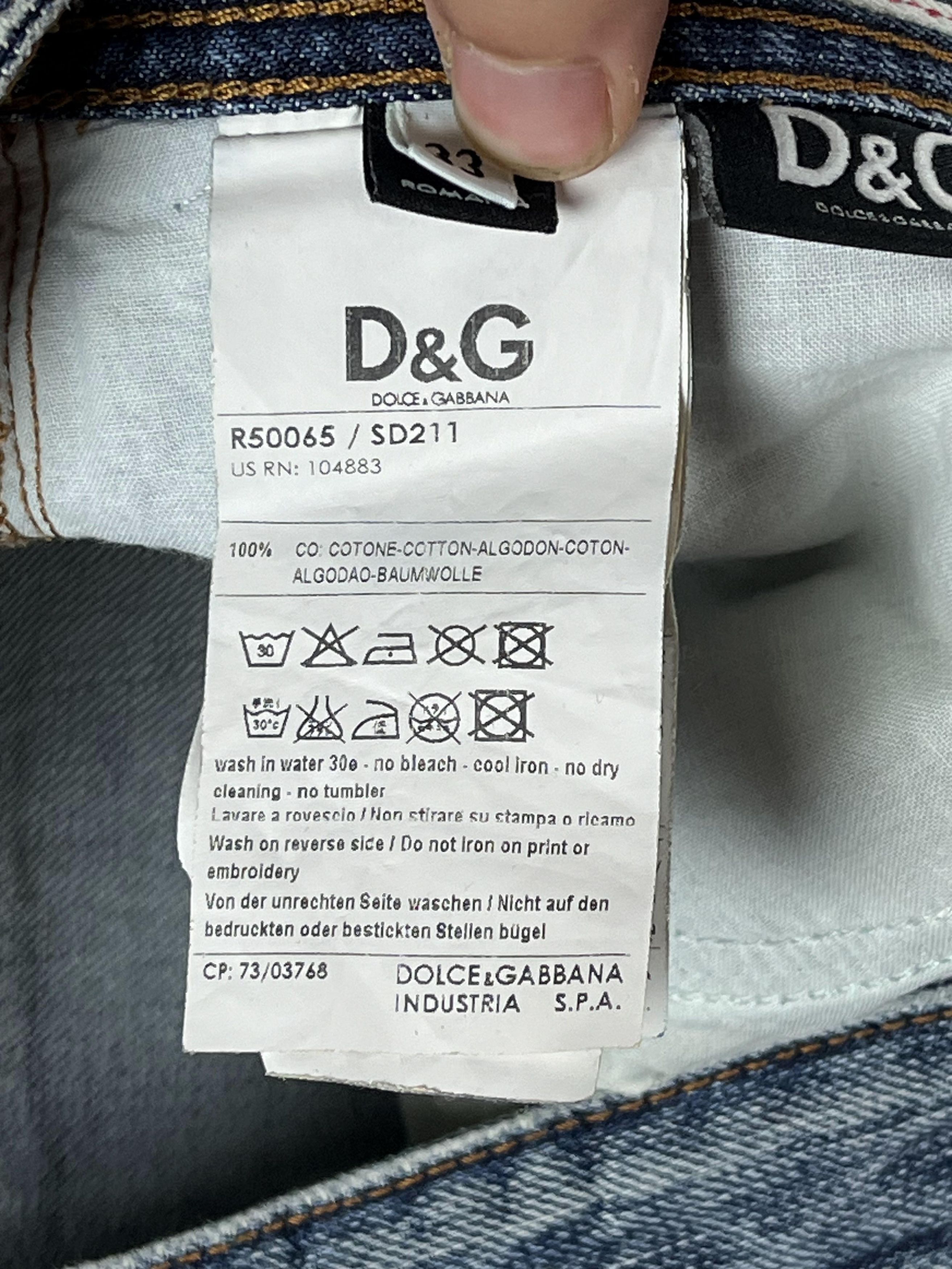 Dolce & Gabbana × Vintage Vintage Dolce & Gabbana Faded Jean Size US 33 - 12 Thumbnail