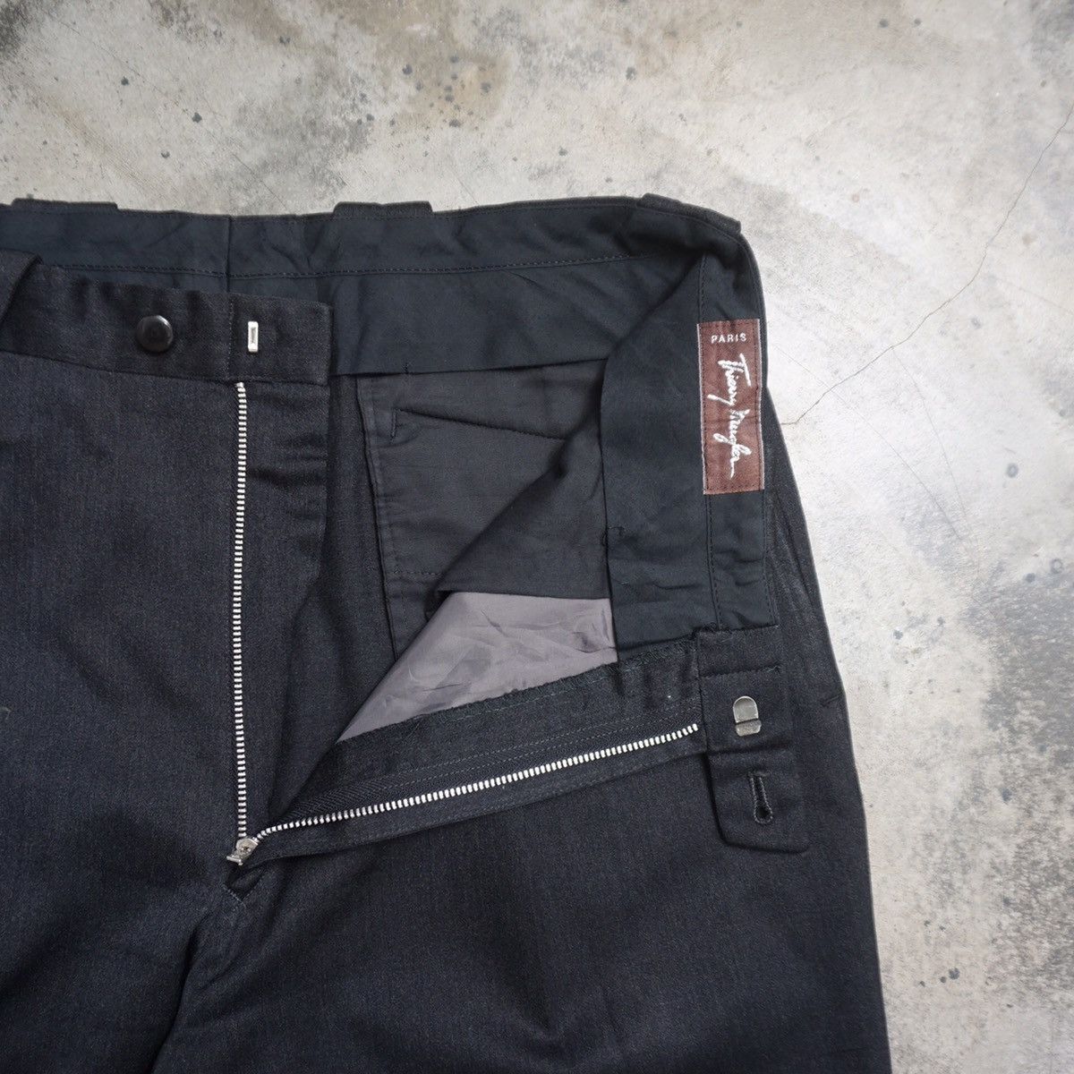 Mugler Vintage thierry mugler Casual Pant Size US 30 / EU 46 - 6 Thumbnail