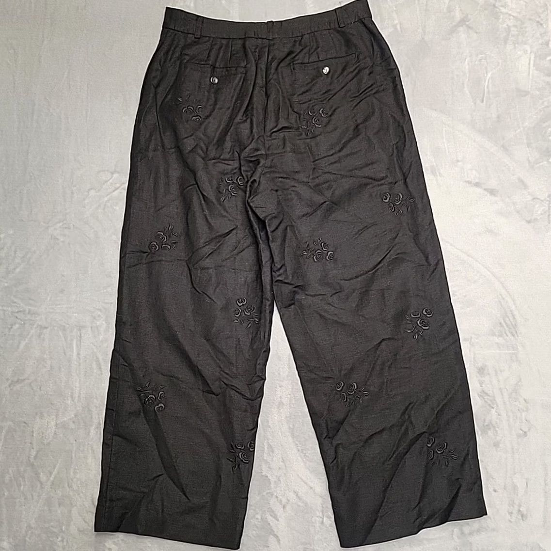 Vintage Jillian Jones Pants Womens 12 Black Embroidered Floral Linen Rayon Wide-Leg Pants Size 34" / US 12 / IT 48 - 5 Thumbnail
