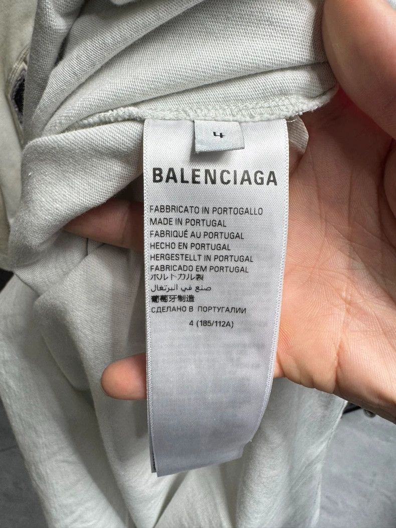 Balenciaga Balenciaga white Manchester United vintage short sleeved sh Size US XL / EU 56 / 4 - 4 Thumbnail