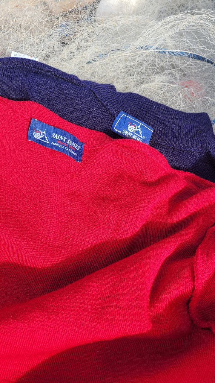 Saint James SAINT JAMES PURE WOOL MADE IN FRANCE DEEP V NECK Size US M / EU 48-50 / 2 - 3 Thumbnail