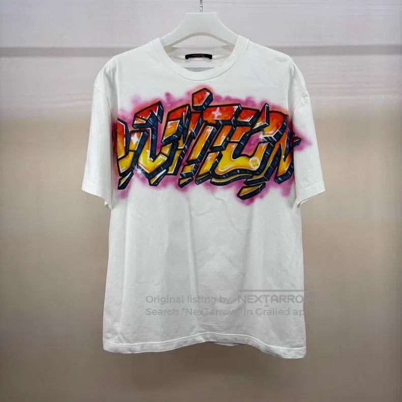 Louis Vuitton Louis Vuitton Burst Letter Print Short Sleeve Size US XXL / EU 58 / 5 - 1 Thumbnail