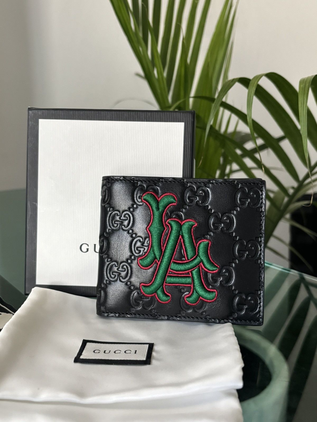 image of Super Mlb X Gucci La Wallet in Black, Men's