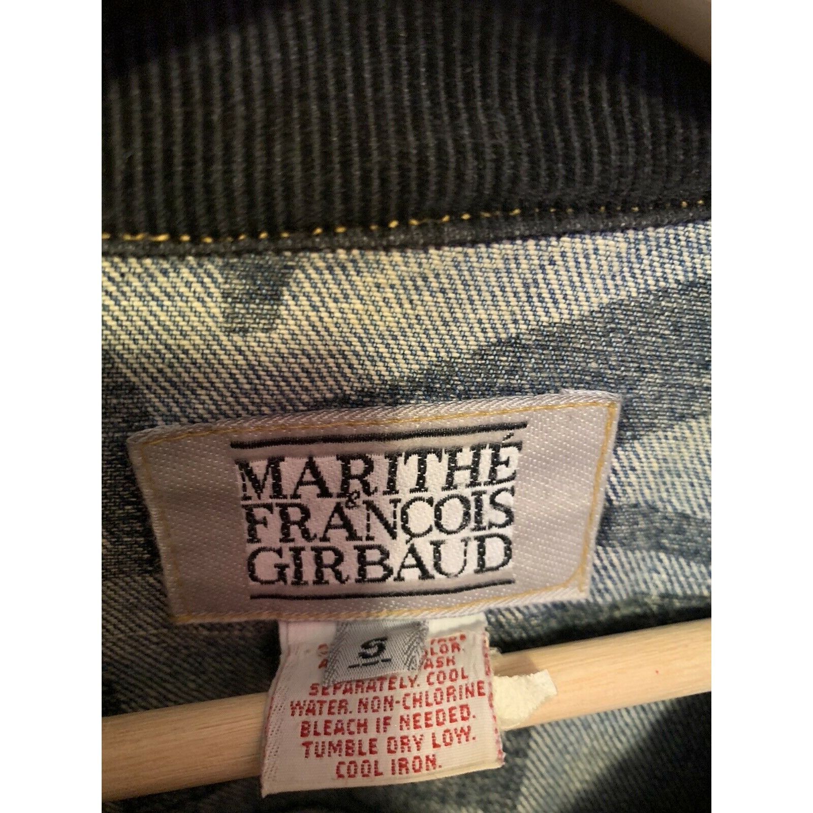 Marithe + Francois Girbaud Vtg Marithe Francois Girbaud Blue Denim TruckerJean Jacket S Size US S / EU 44-46 / 1 - 2 Thumbnail