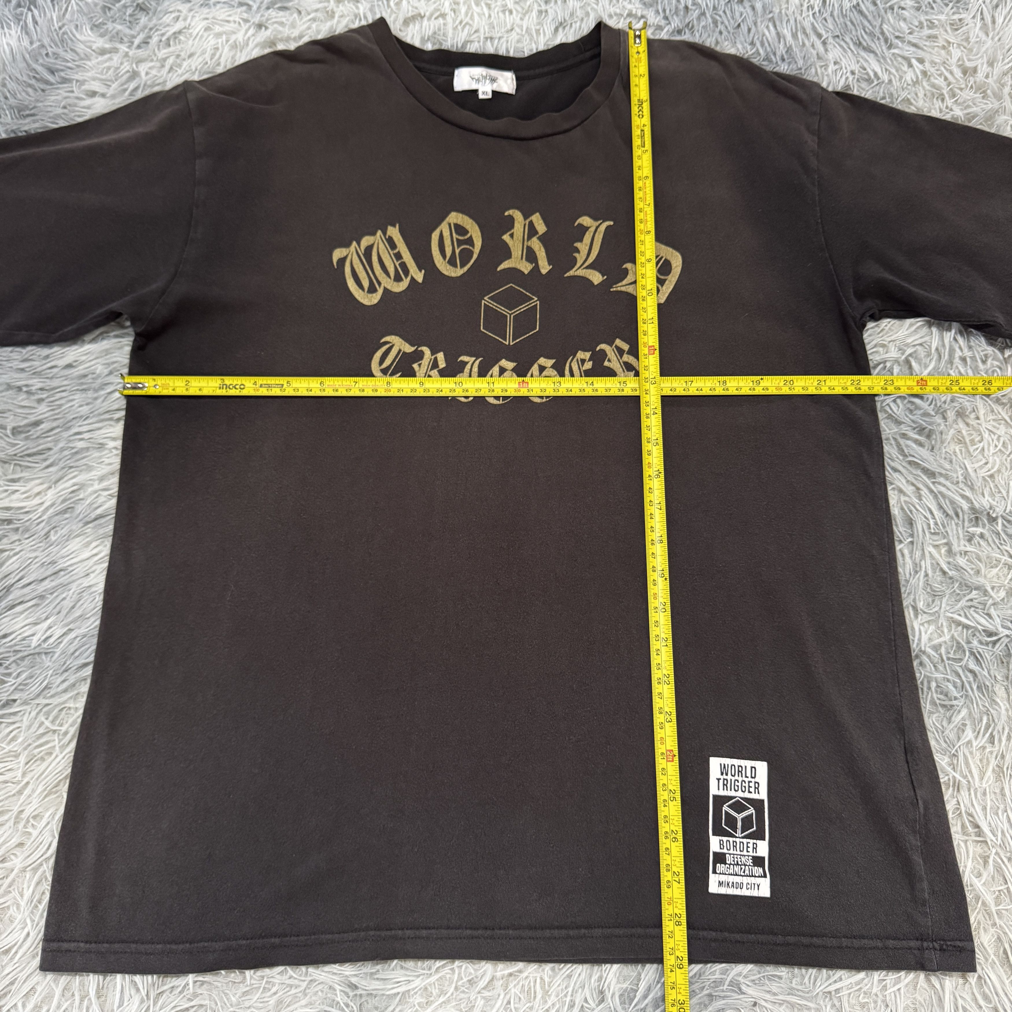 Japanese Brand Sunfaded "World Trigger" Sunfaded Tshirt Size US XL / EU 56 / 4 - 5 Thumbnail