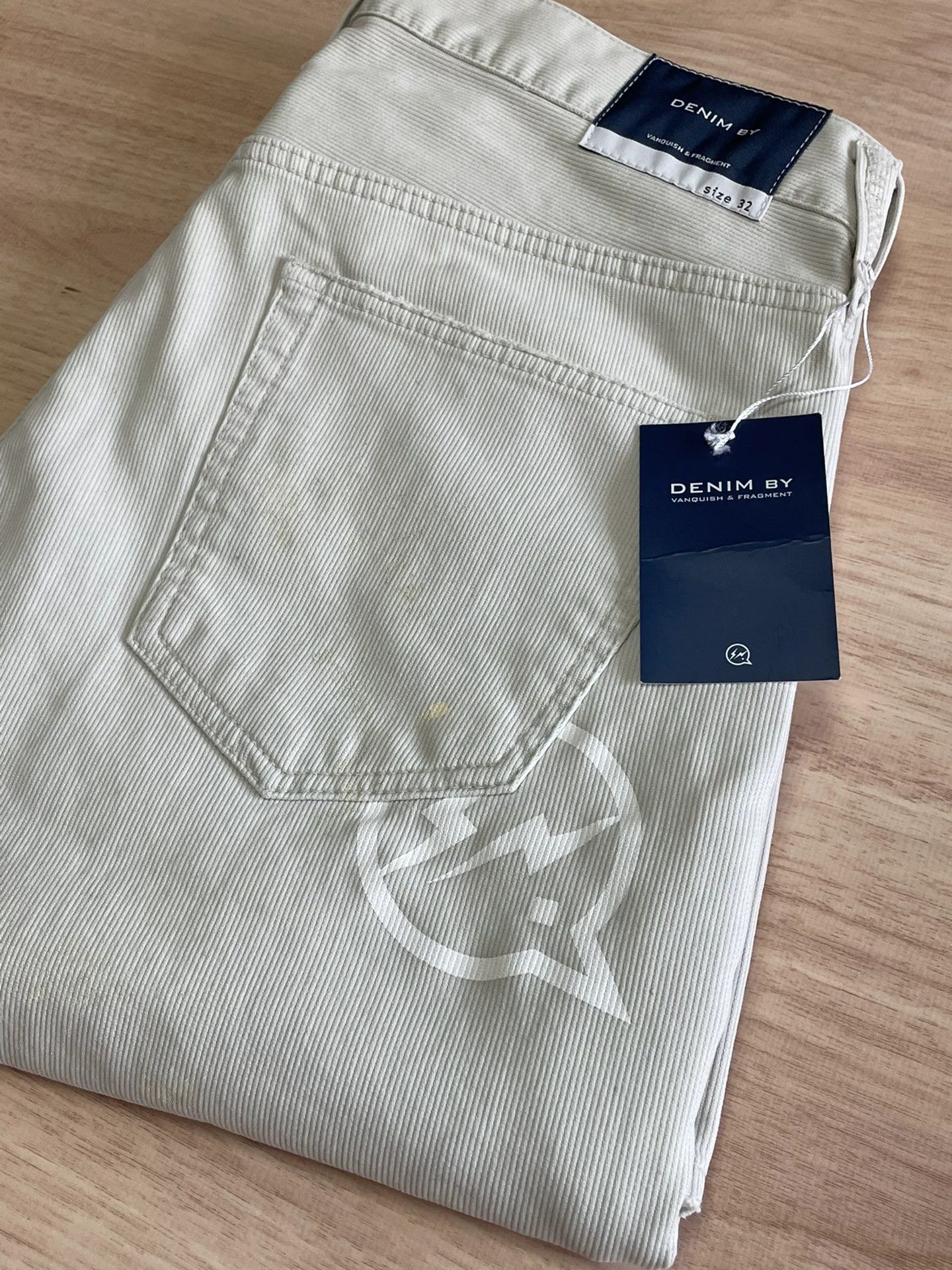 Vanquish DENIM BY VANQUISH FRAGMENT Cords Ivory W32 Splatter Size US 32 / EU 48 - 6 Thumbnail