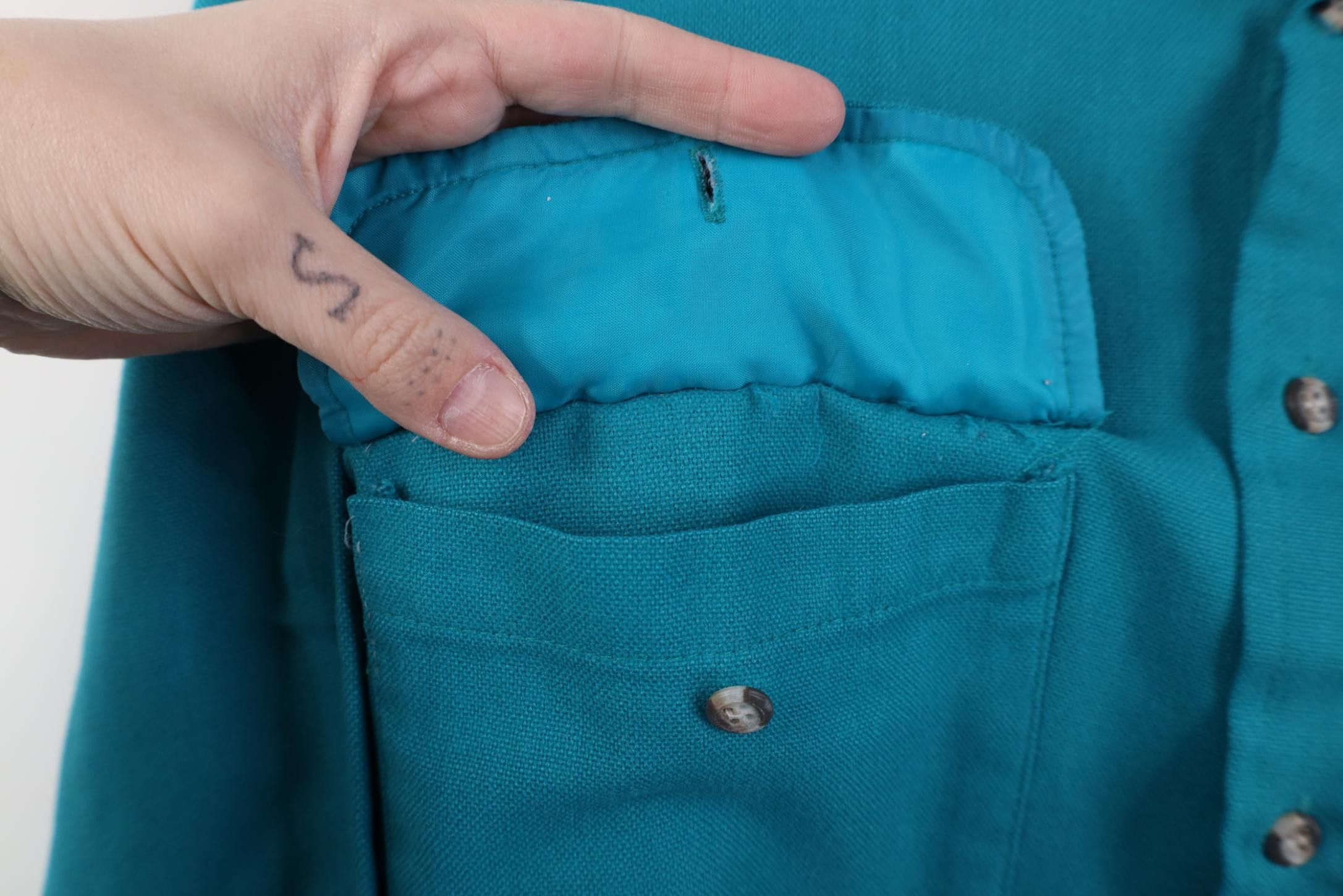 Vintage Vintage 70s 80s Streetwear Knit Double Pocket Button Shirt Size US L / EU 52-54 / 3 - 8 Thumbnail