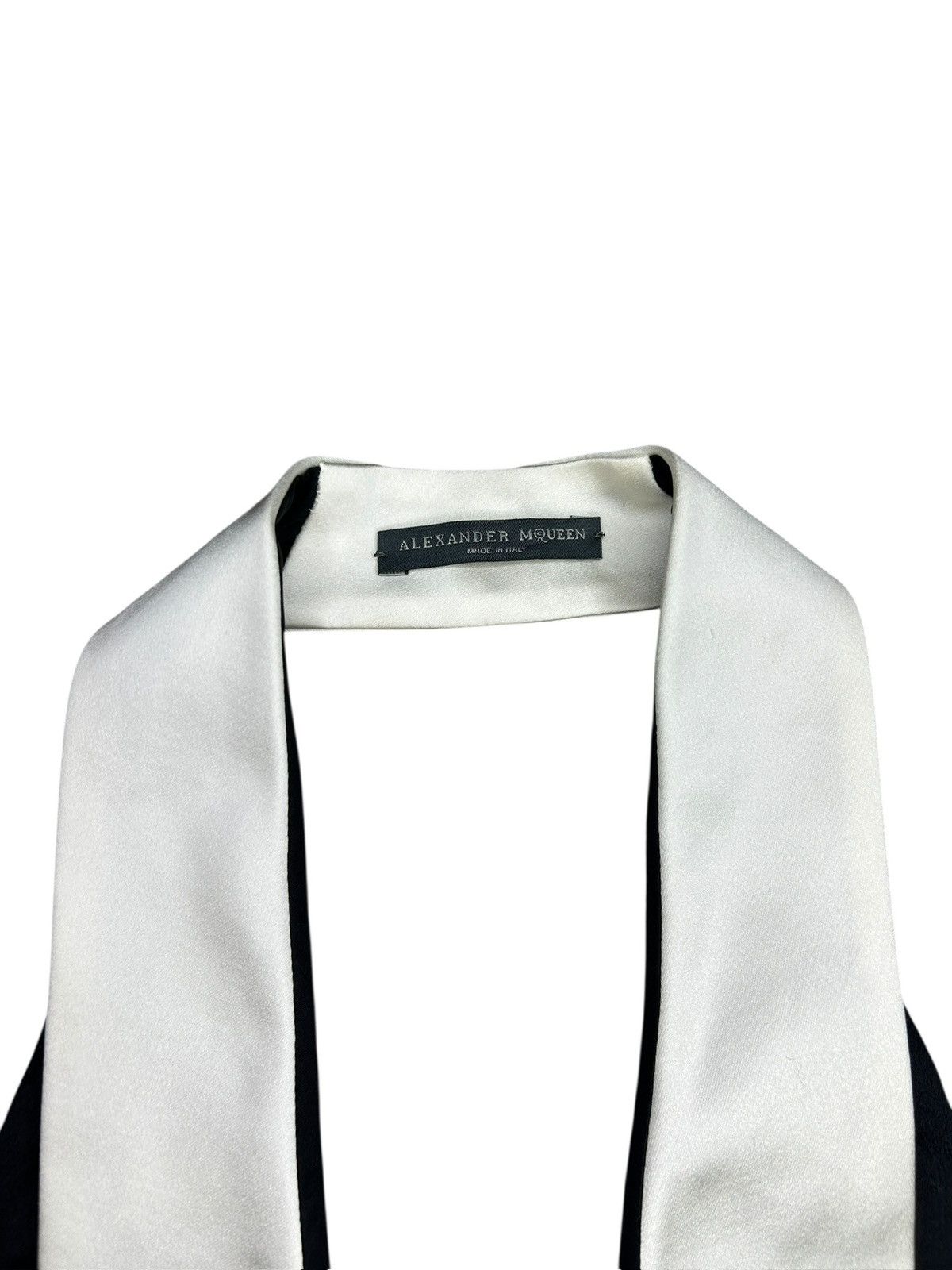 Alexander McQueen S/S 2006 Silk Vest Size XS / US 0-2 / IT 36-38 - 2 Thumbnail