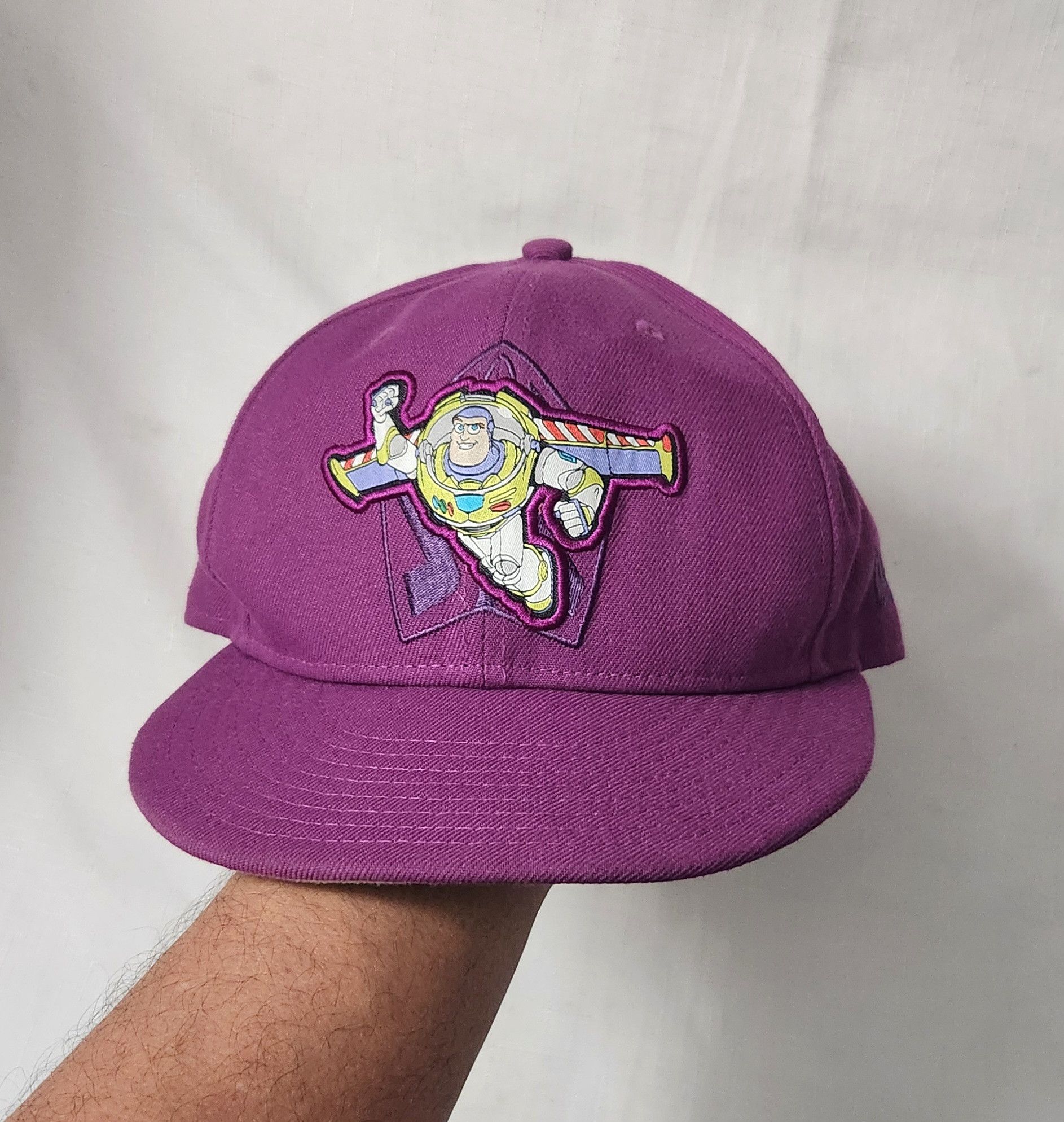Disney New Era 9fifty Buzz Light Year Purple Hat SNAPBACK Adult Size ONE SIZE - 1 Thumbnail