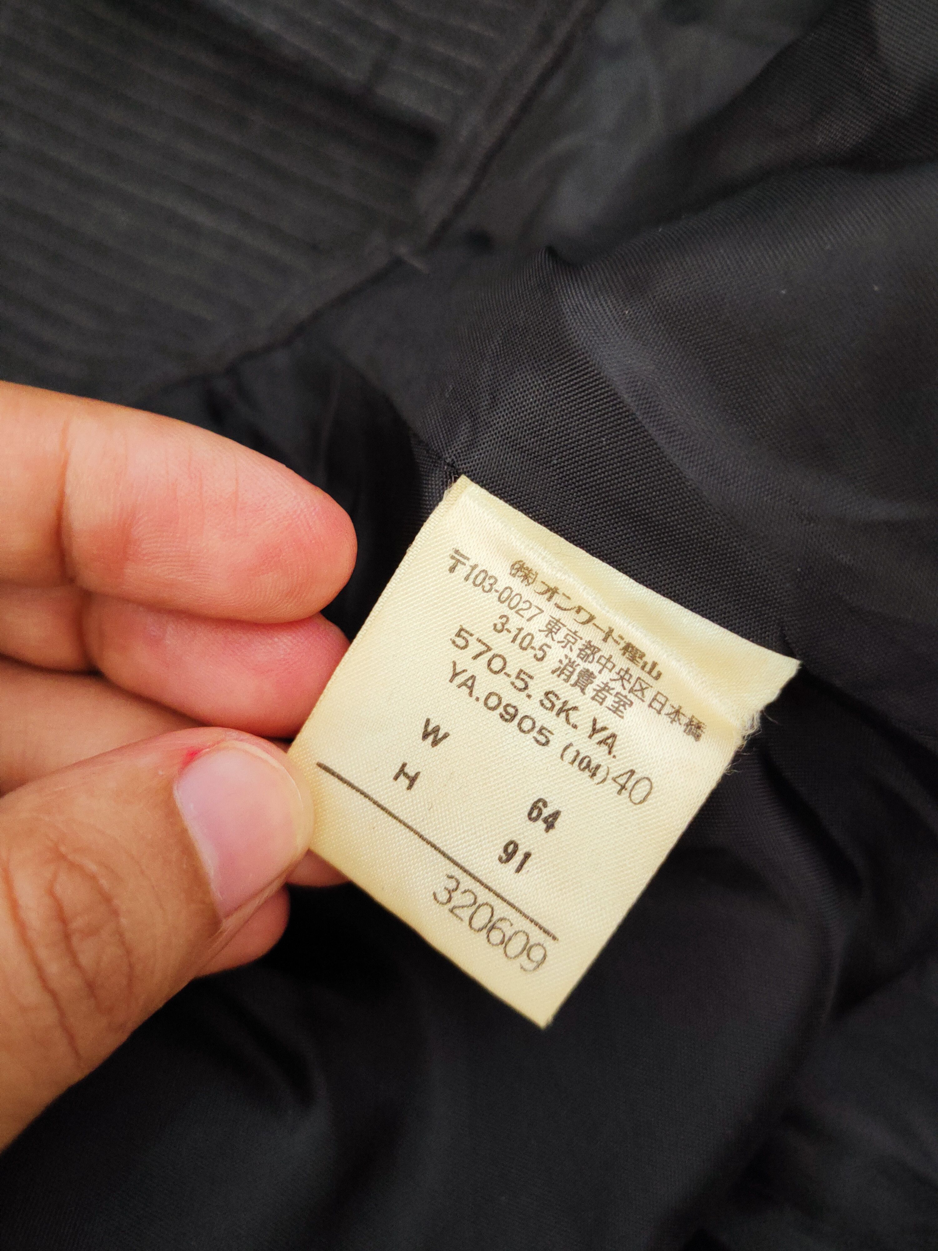 Jean Paul Gaultier DL Jean Paul Gaultier classique stripe Black Skirts #W862 Size 25" / US 0 / IT 36 - 9 Thumbnail